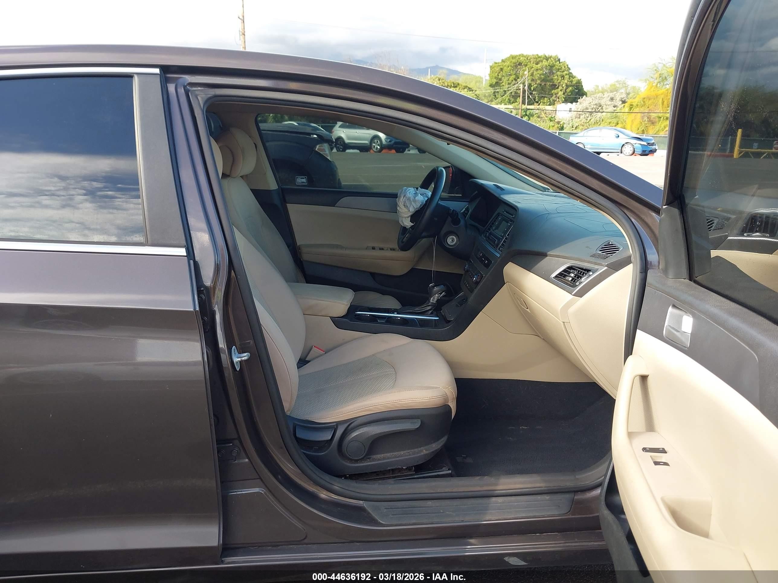 2015 Hyundai Sonata Se Brown vin: 5NPE24AF6FH132752