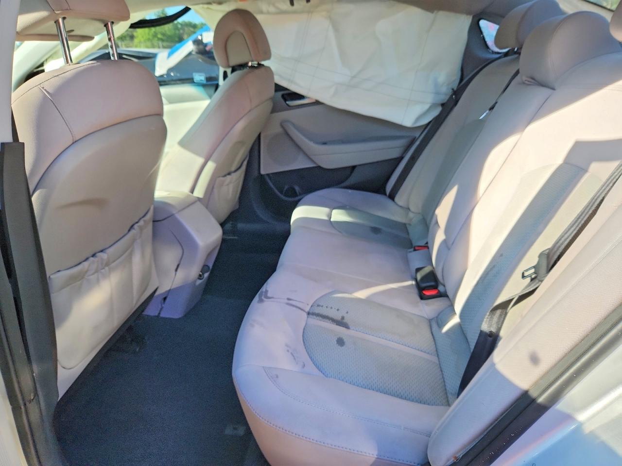 2015 Hyundai Sonata Se Silver vin: 5NPE24AF6FH147459