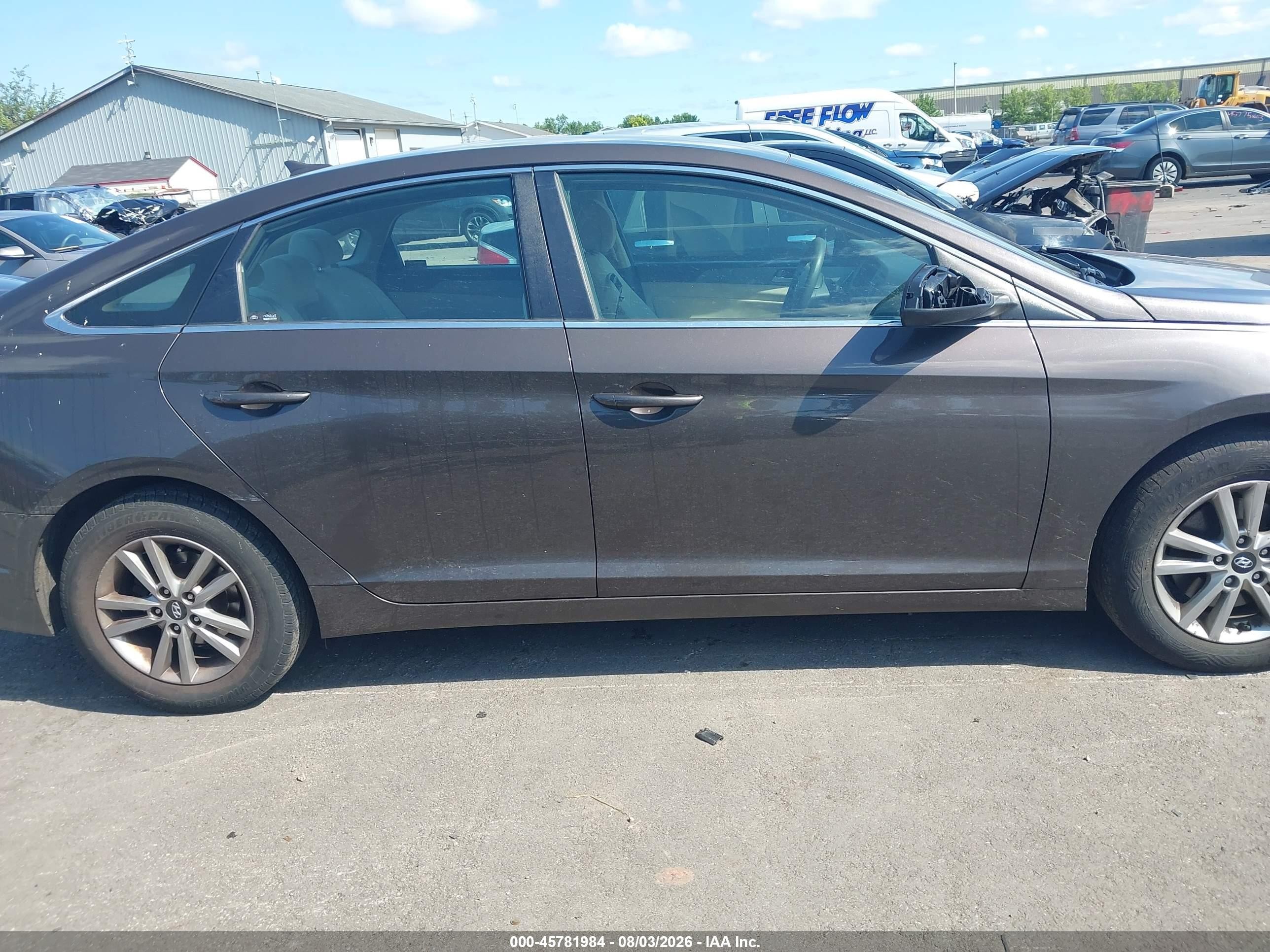 2015 Hyundai Sonata Se Коричневый vin: 5NPE24AF6FH159353
