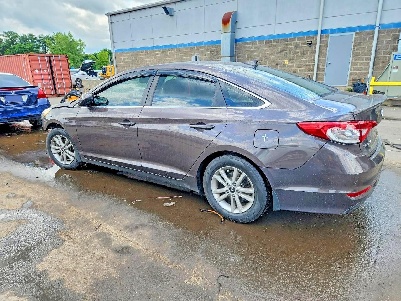 2015 Hyundai Sonata Se Brown vin: 5NPE24AF6FH164200