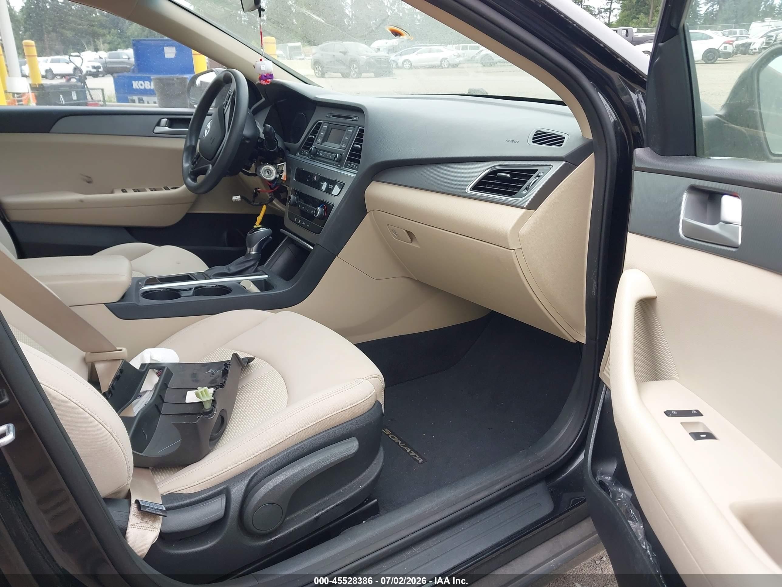 2015 Hyundai Sonata Se Black vin: 5NPE24AF6FH175133