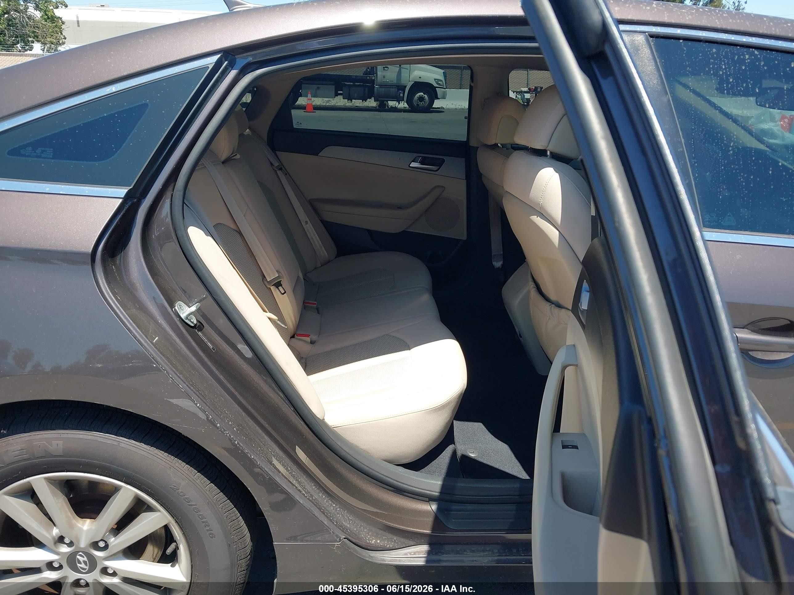 2015 Hyundai Sonata Se Brown vin: 5NPE24AF6FH189856