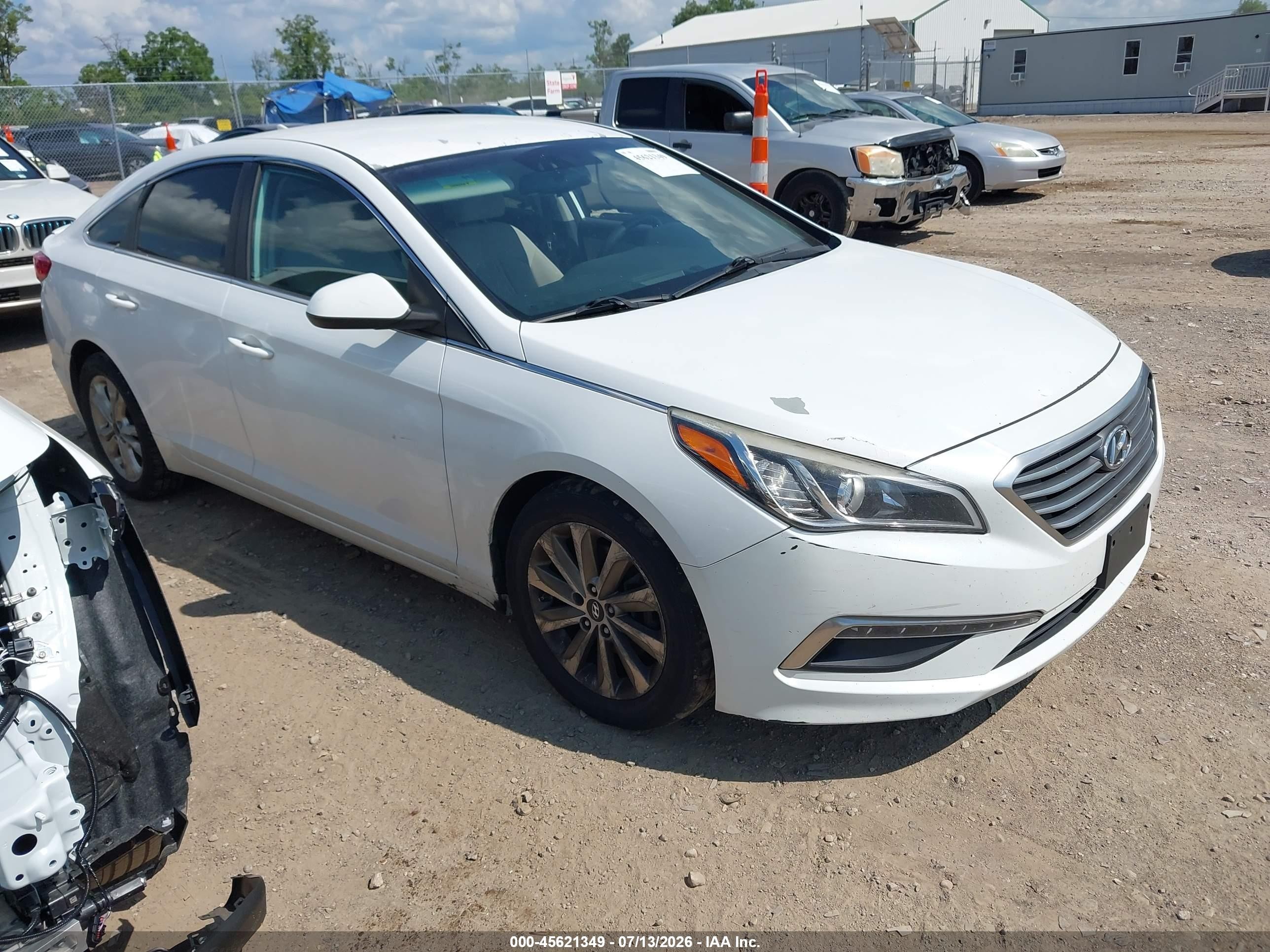 2015 Hyundai Sonata Se White vin: 5NPE24AF6FH204811