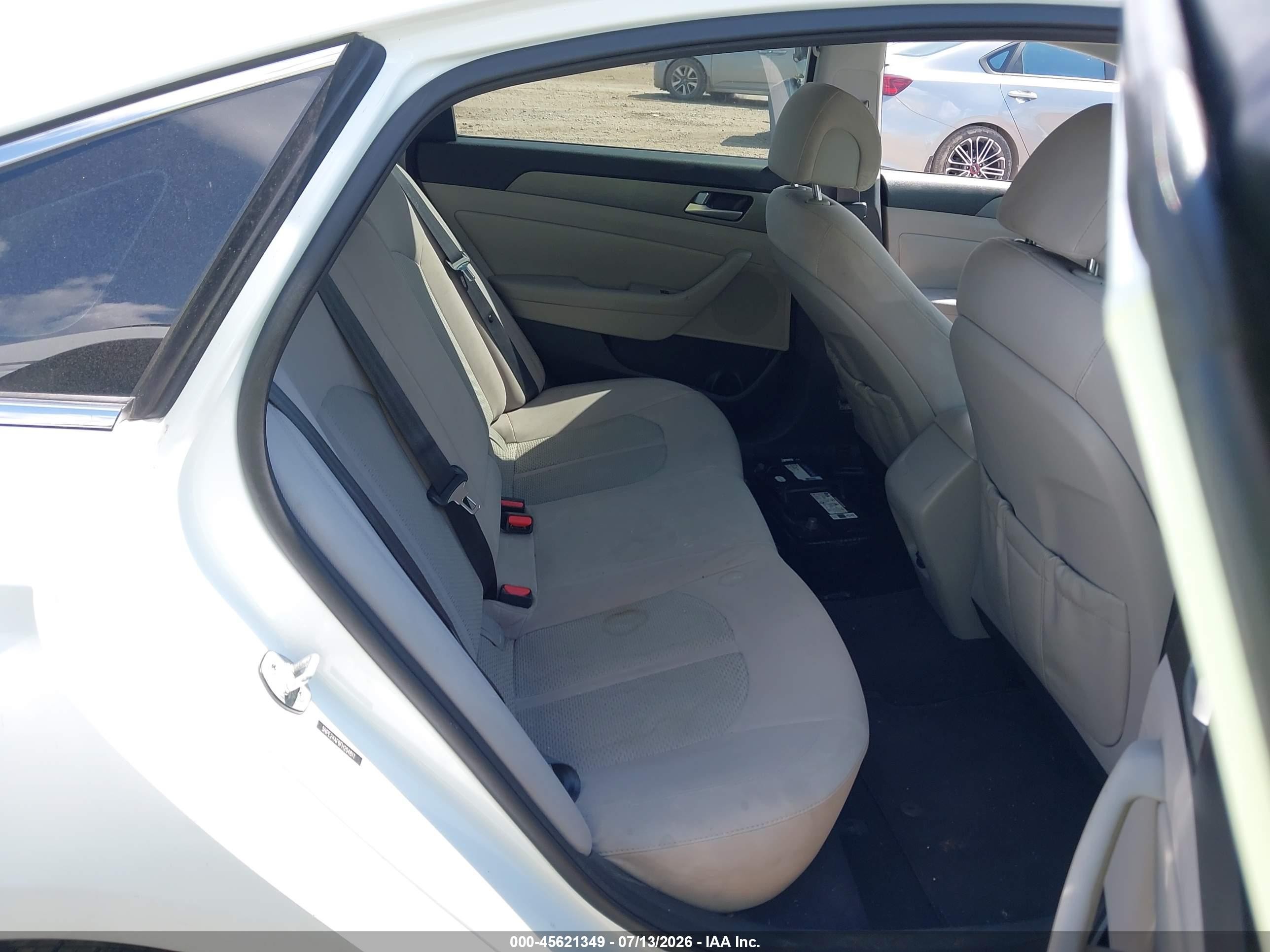 2015 Hyundai Sonata Se White vin: 5NPE24AF6FH204811