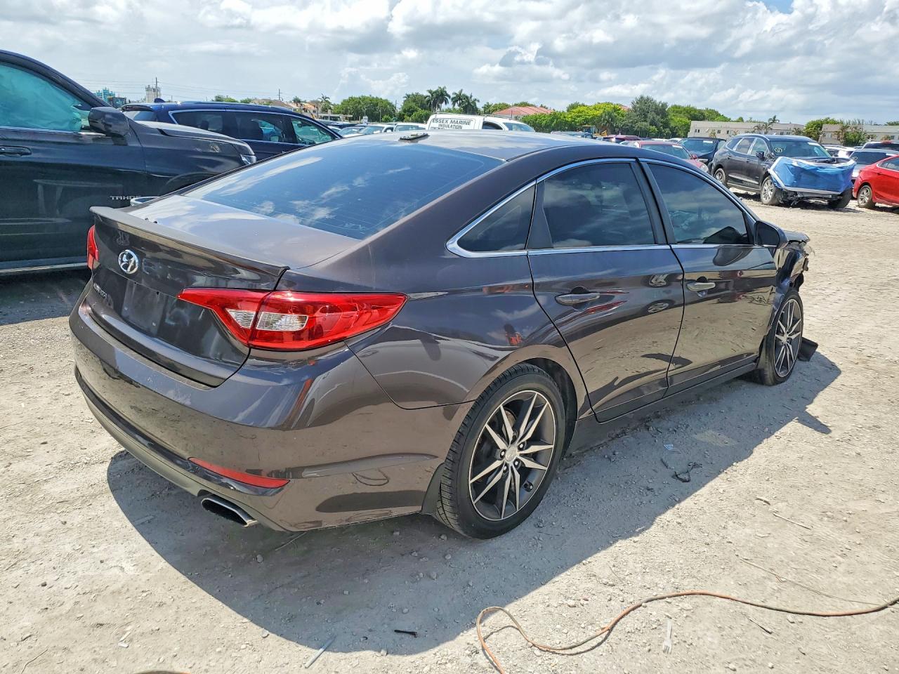2015 Hyundai Sonata Se Charcoal vin: 5NPE24AF6FH210477
