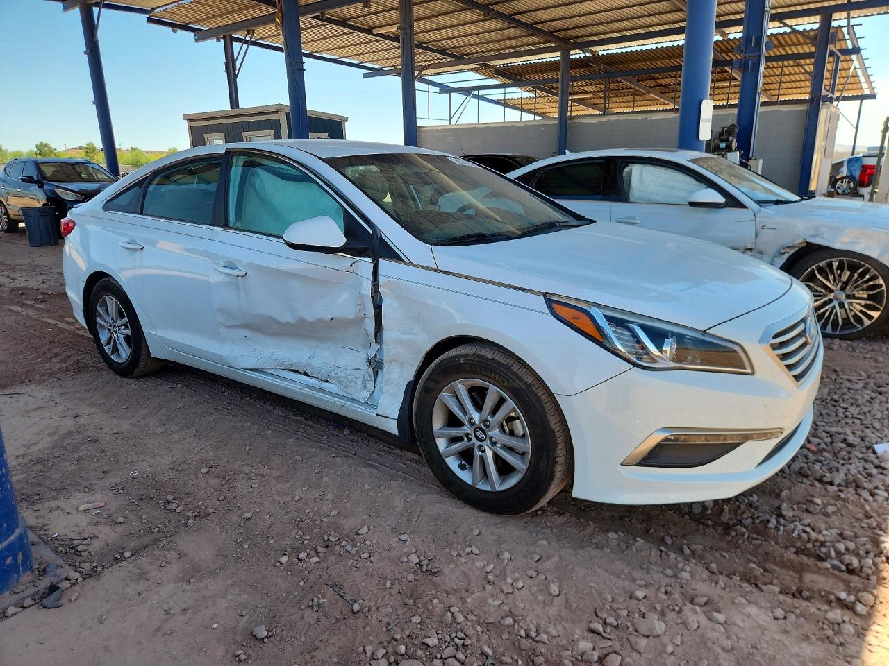 2015 Hyundai Sonata Se White vin: 5NPE24AF6FH211497