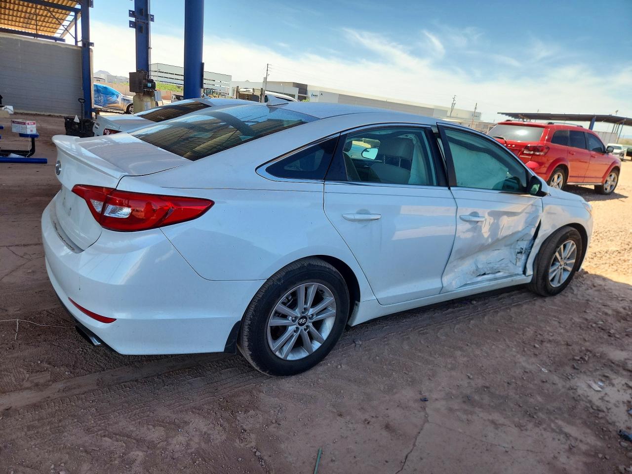 2015 Hyundai Sonata Se White vin: 5NPE24AF6FH211497