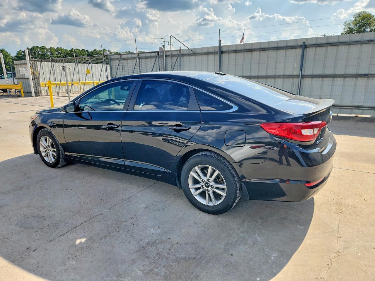 2015 Hyundai Sonata Se Black vin: 5NPE24AF6FH213668