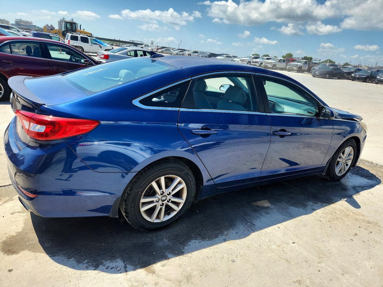 2015 Hyundai Sonata Se Blue vin: 5NPE24AF6FH213878