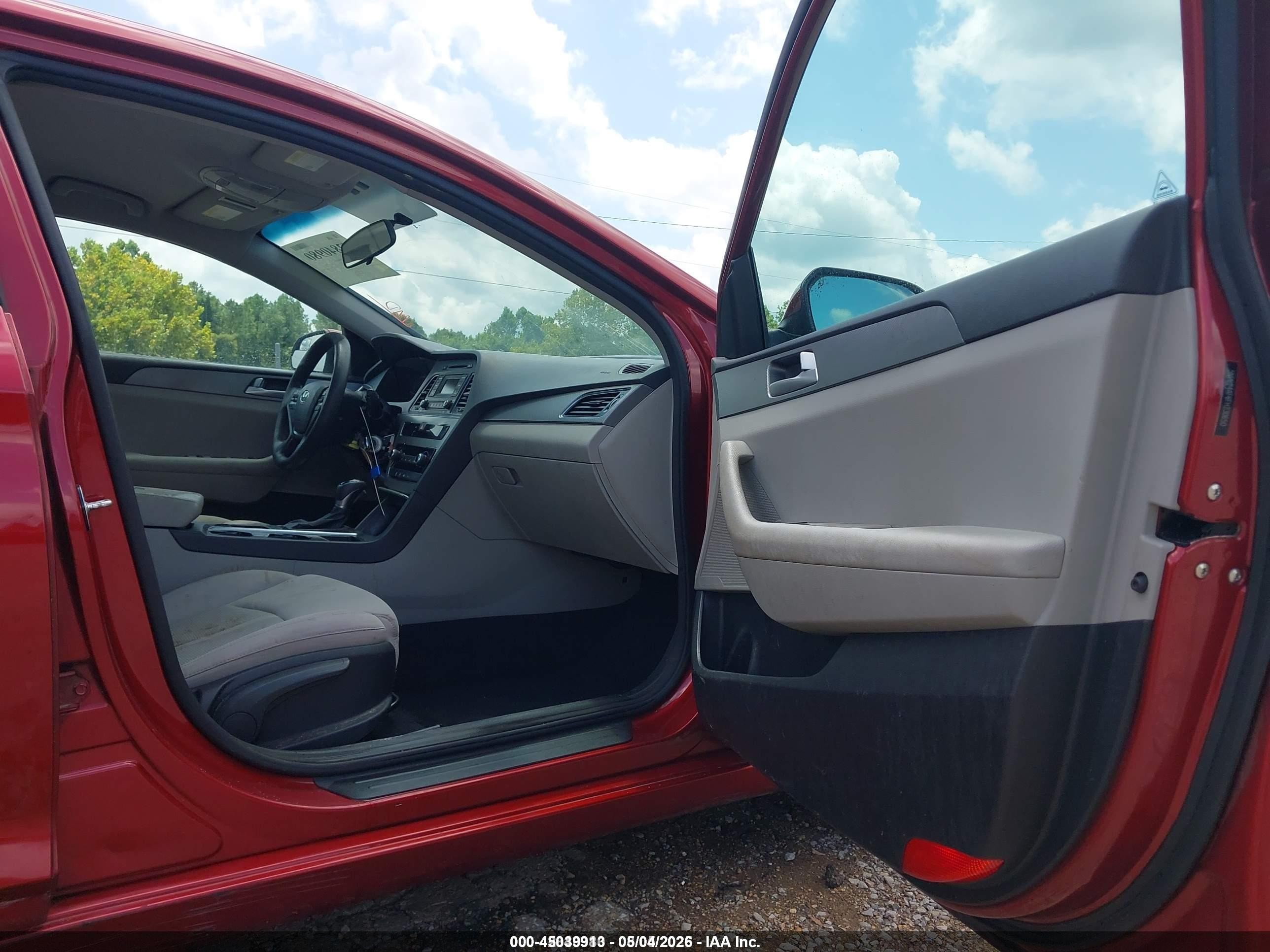 2015 Hyundai Sonata Se Burgundy vin: 5NPE24AF6FH230650