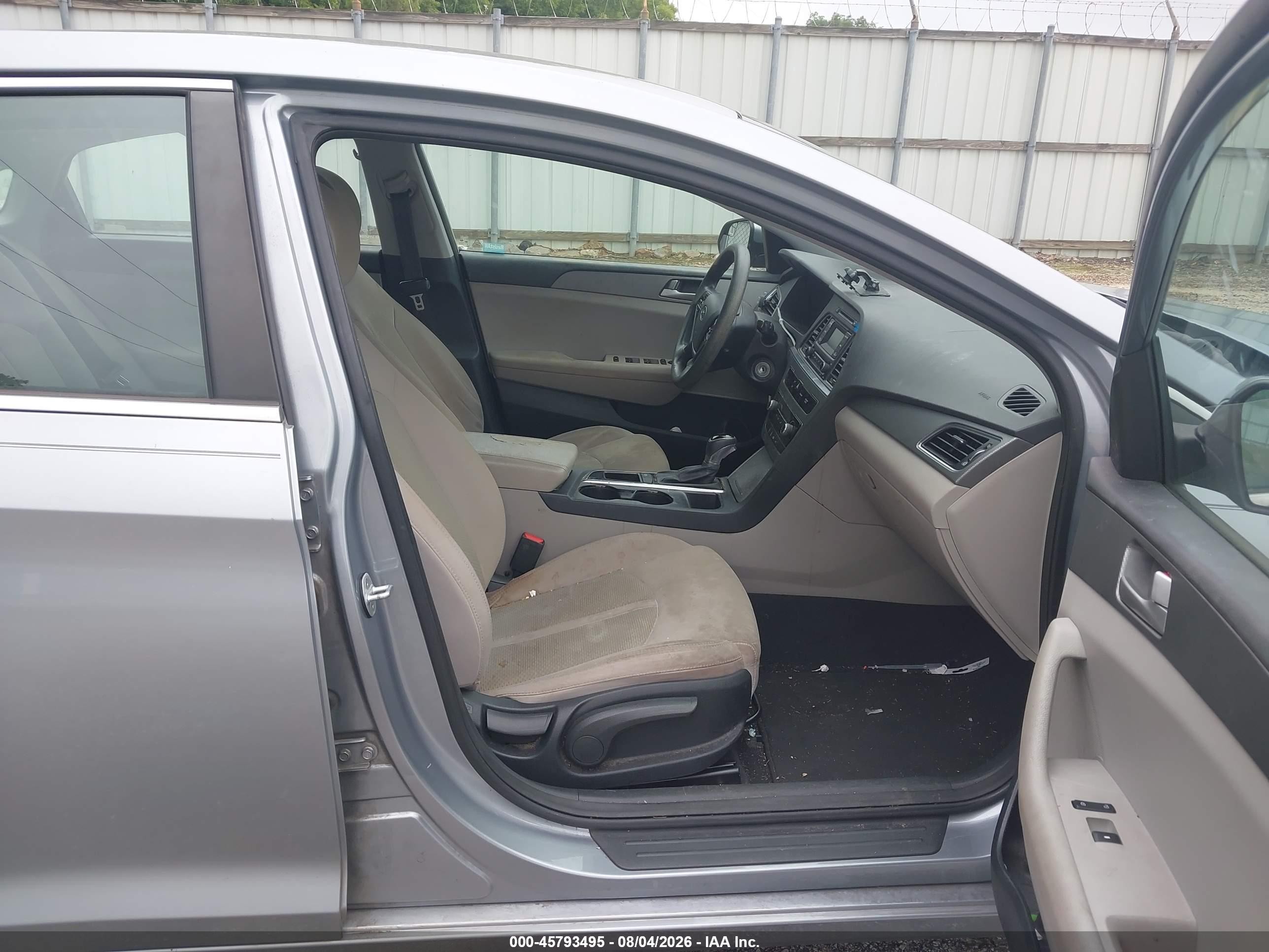 2015 Hyundai Sonata Se Серый vin: 5NPE24AF6FH250400