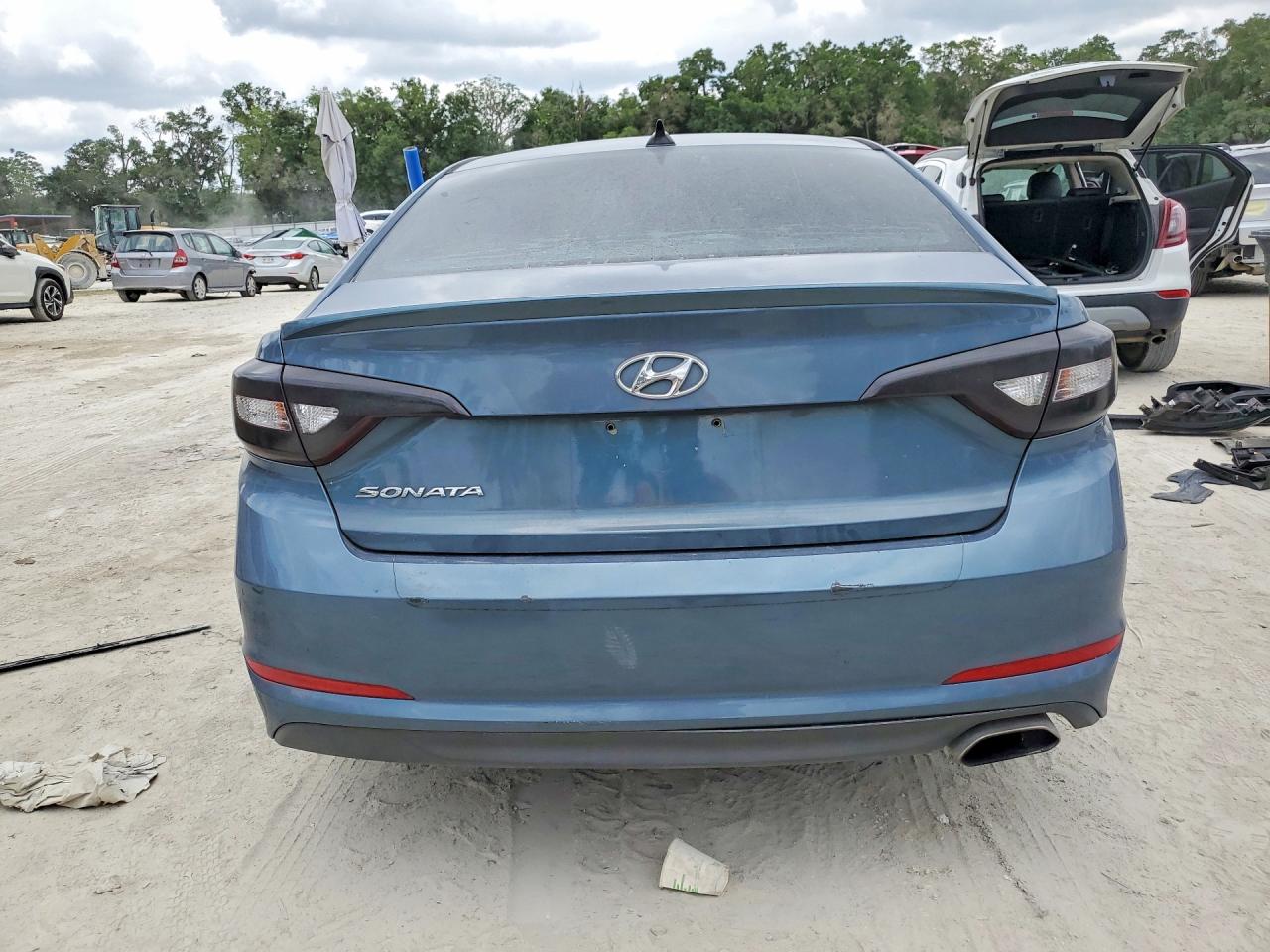 2015 Hyundai Sonata Se Blue vin: 5NPE24AF6FH250624