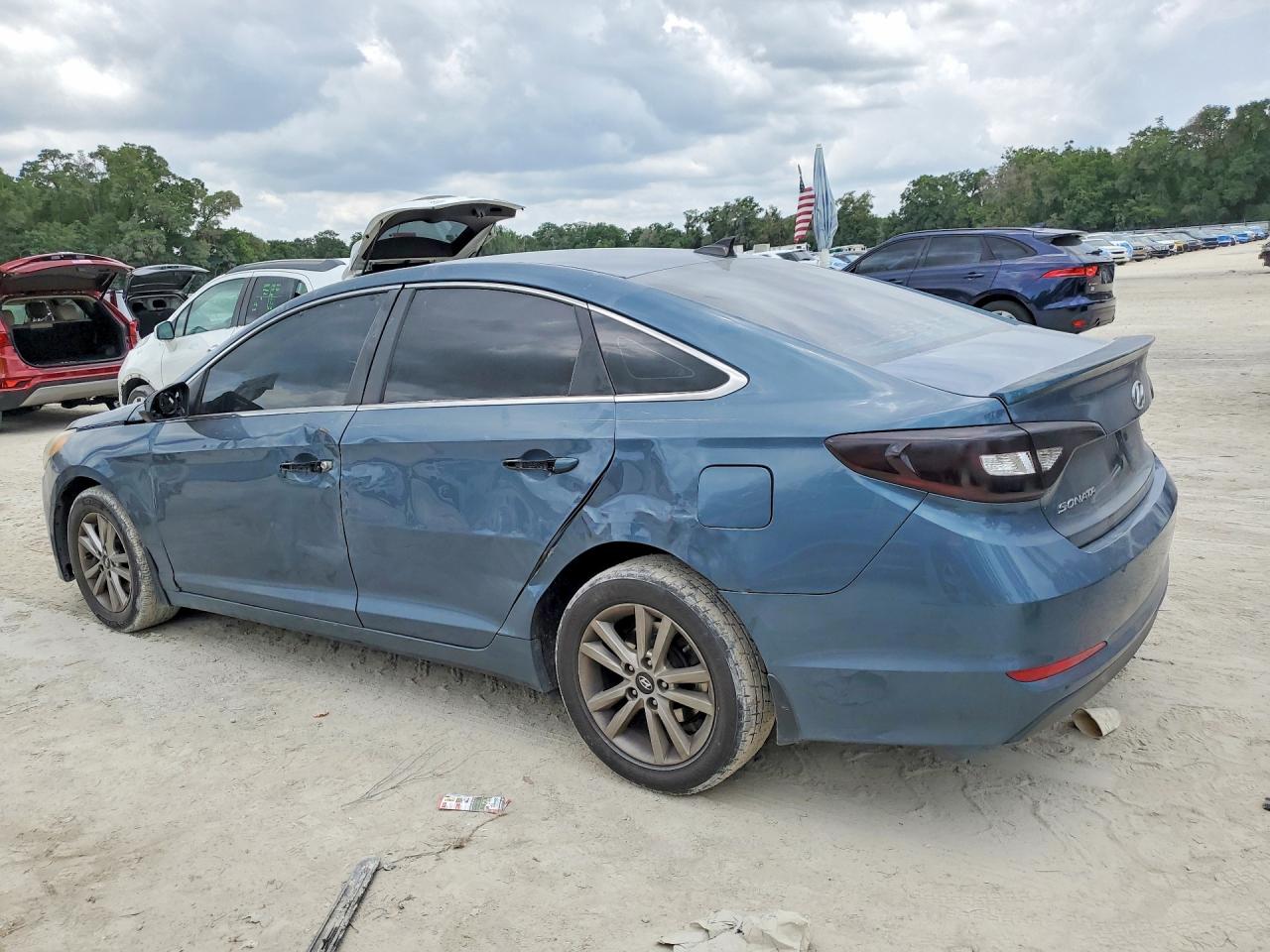 2015 Hyundai Sonata Se Blue vin: 5NPE24AF6FH250624