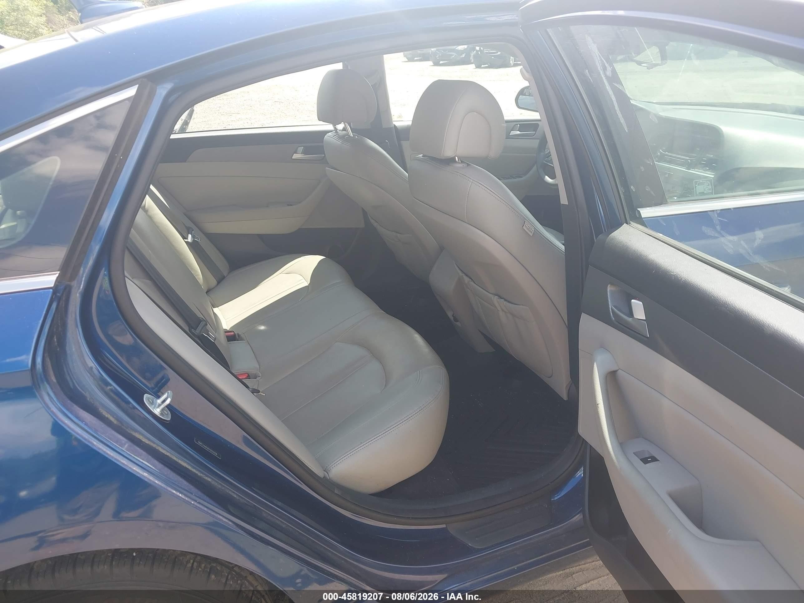 2015 Hyundai Sonata Se Синий vin: 5NPE24AF6FH251028