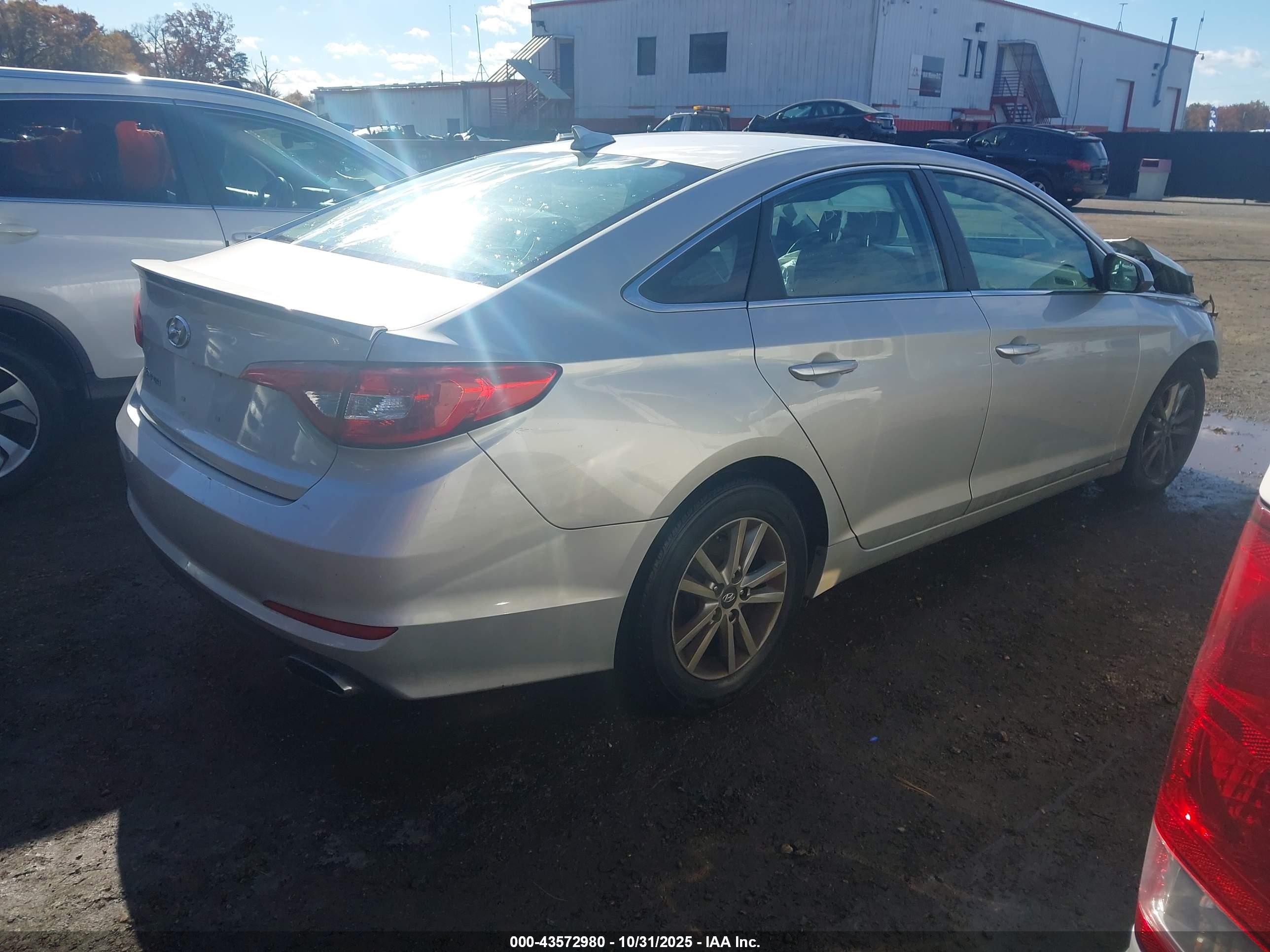 2016 Hyundai Sonata Se Silver vin: 5NPE24AF6GH312234