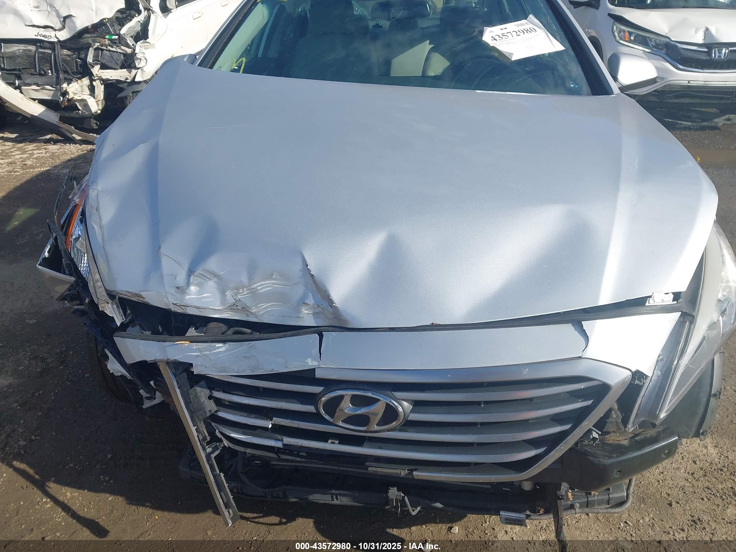 2016 Hyundai Sonata Se Silver vin: 5NPE24AF6GH312234