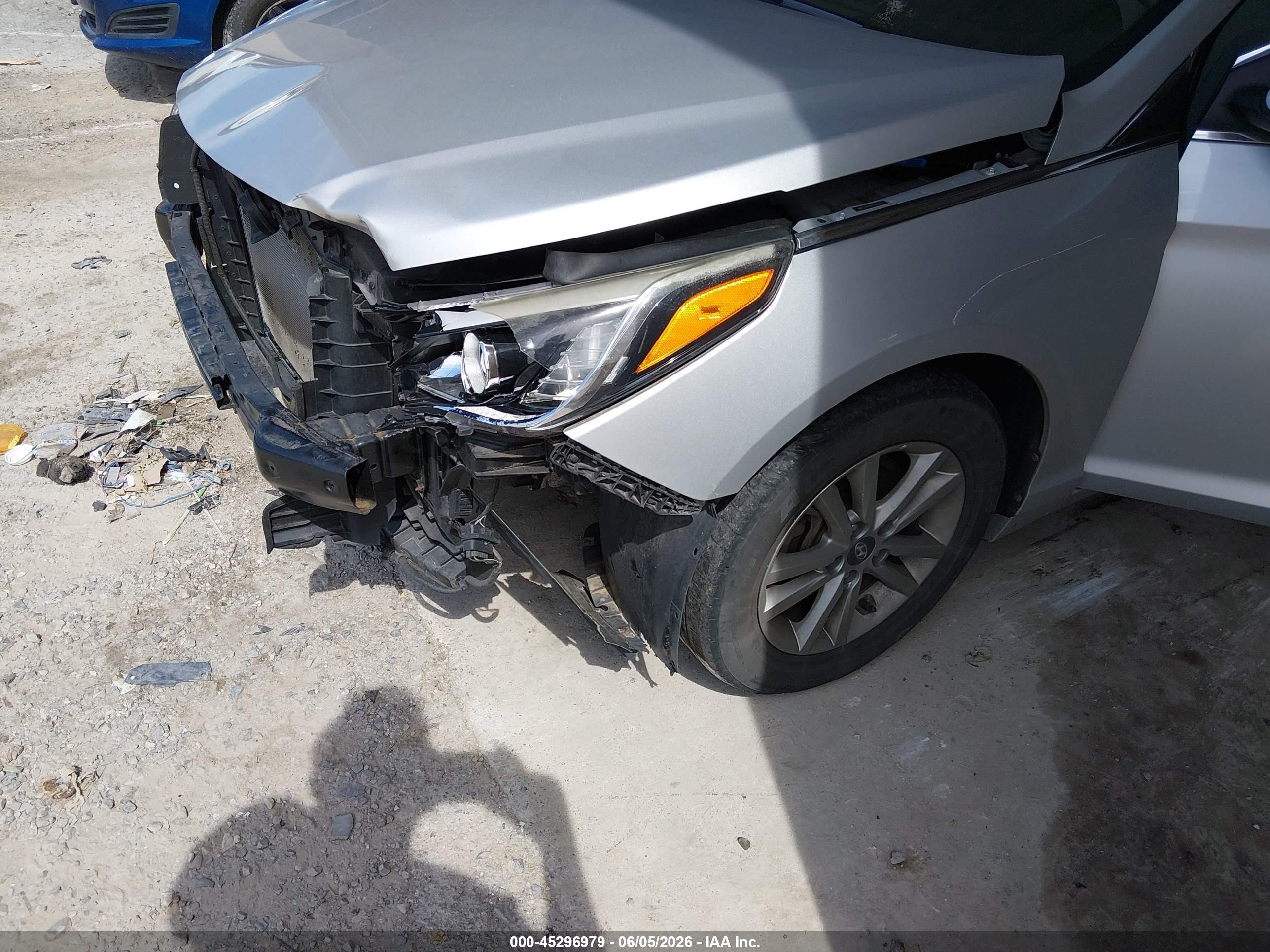 2017 Hyundai Sonata Silver vin: 5NPE24AF6HH441852