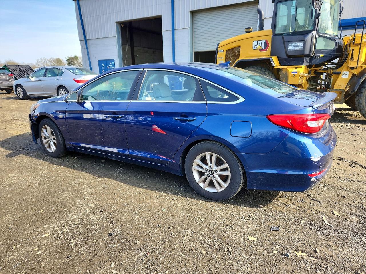 2017 Hyundai Sonata Base Blue vin: 5NPE24AF6HH595297