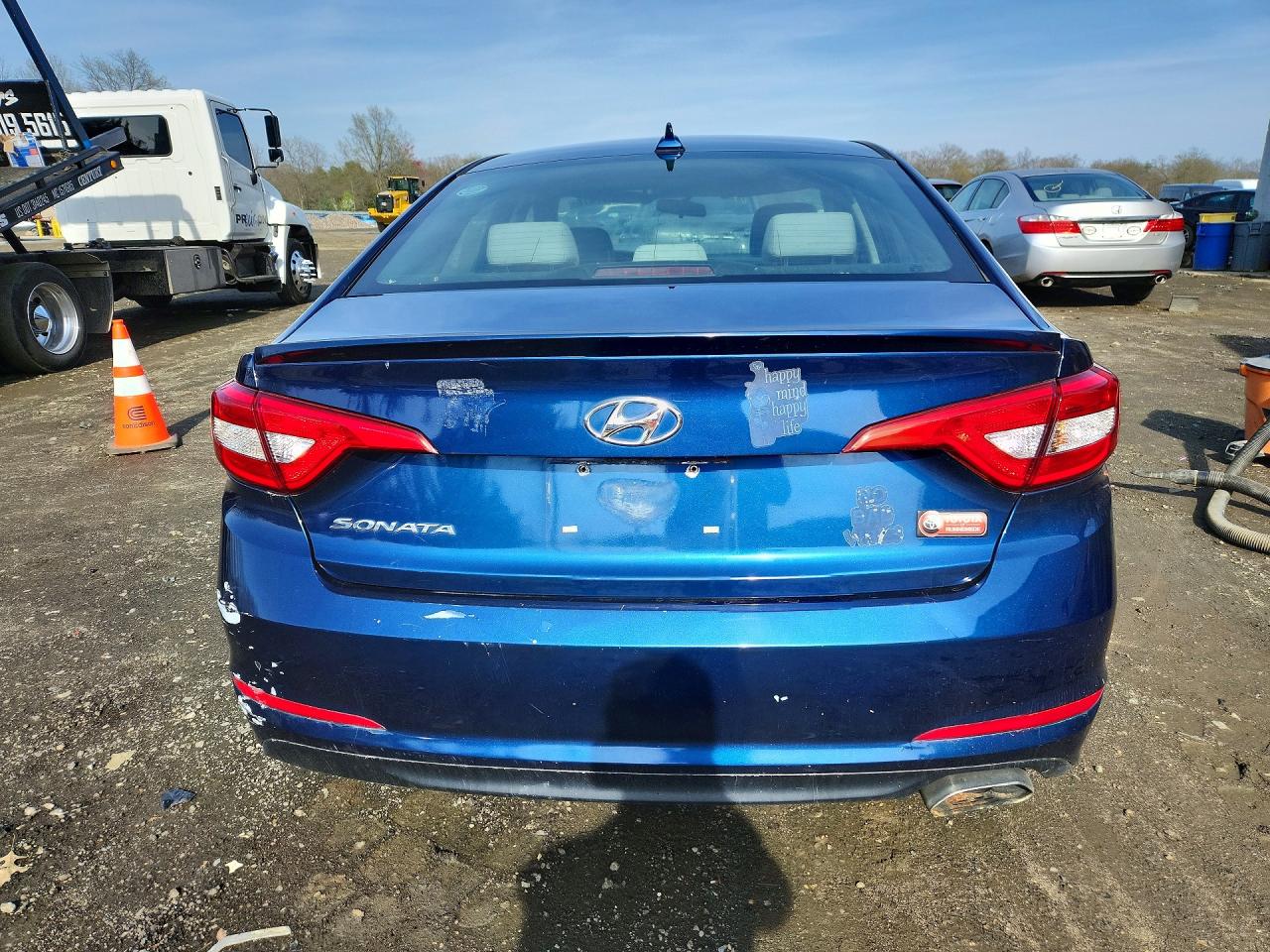 2017 Hyundai Sonata Base Blue vin: 5NPE24AF6HH595297