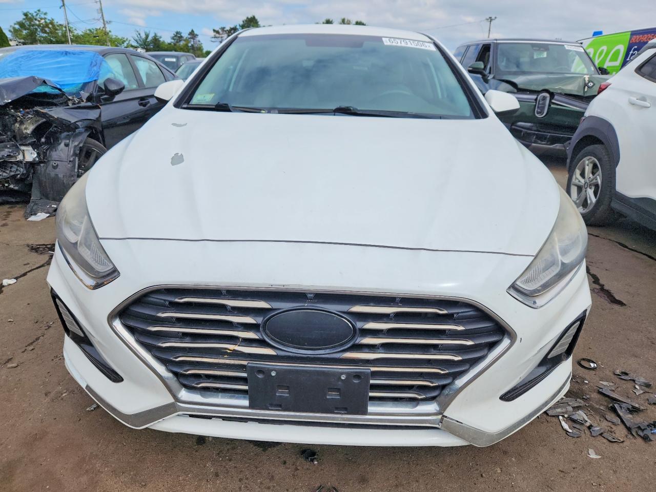 2018 Hyundai Sonata Se White vin: 5NPE24AF6JH617739