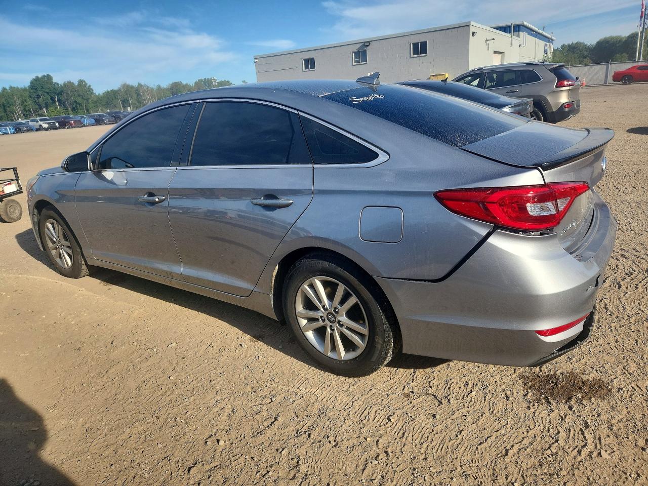 2015 Hyundai Sonata Se Серебряный vin: 5NPE24AF7FH005895