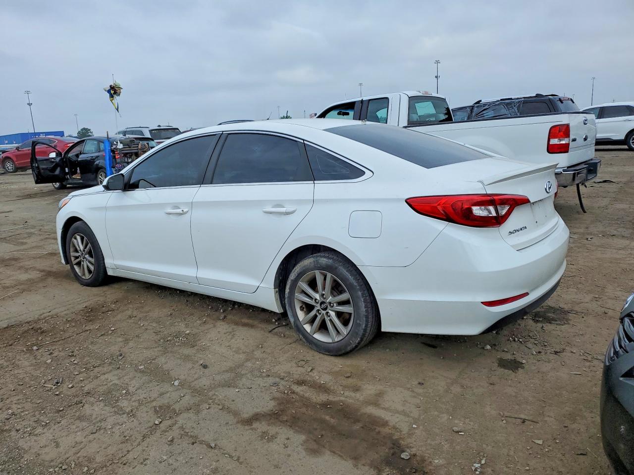 2015 Hyundai Sonata Se White vin: 5NPE24AF7FH009574