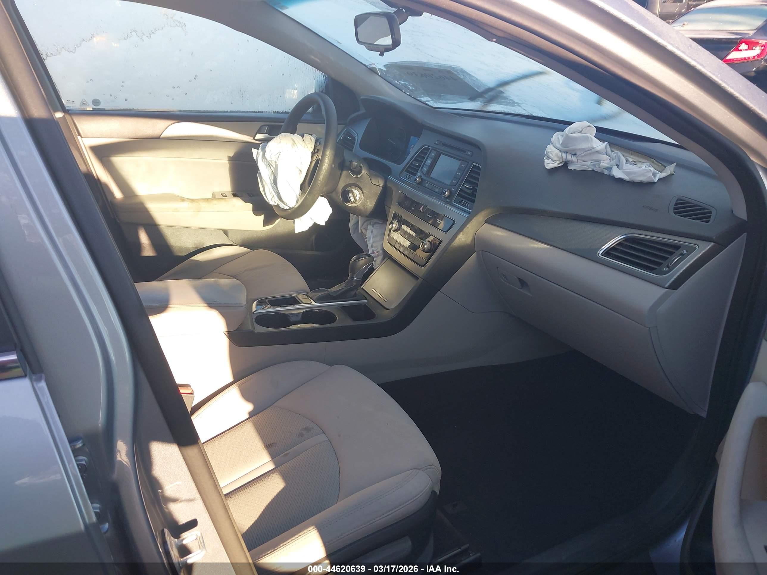 2015 Hyundai Sonata Se Gray vin: 5NPE24AF7FH018016