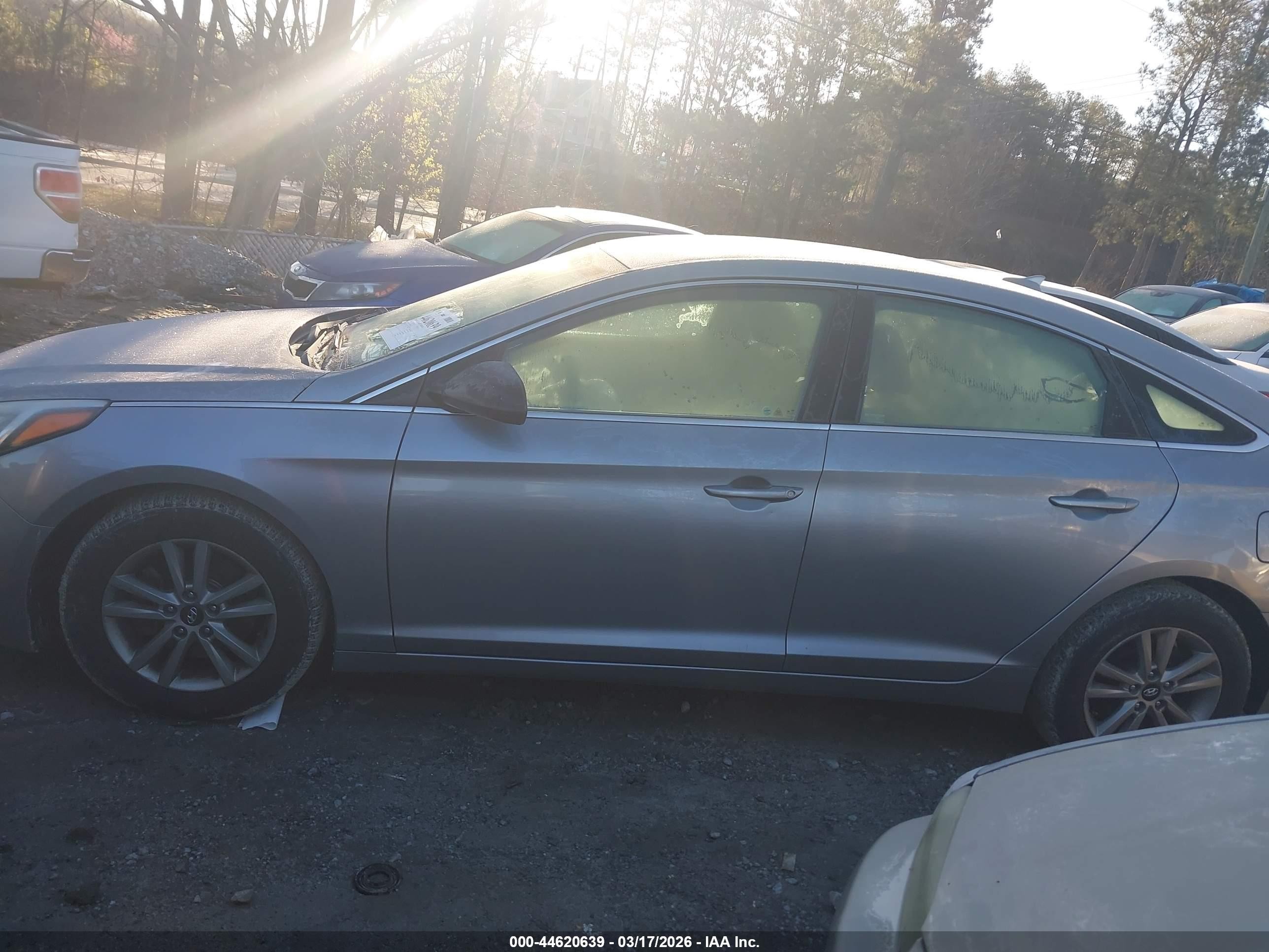 2015 Hyundai Sonata Se Gray vin: 5NPE24AF7FH018016