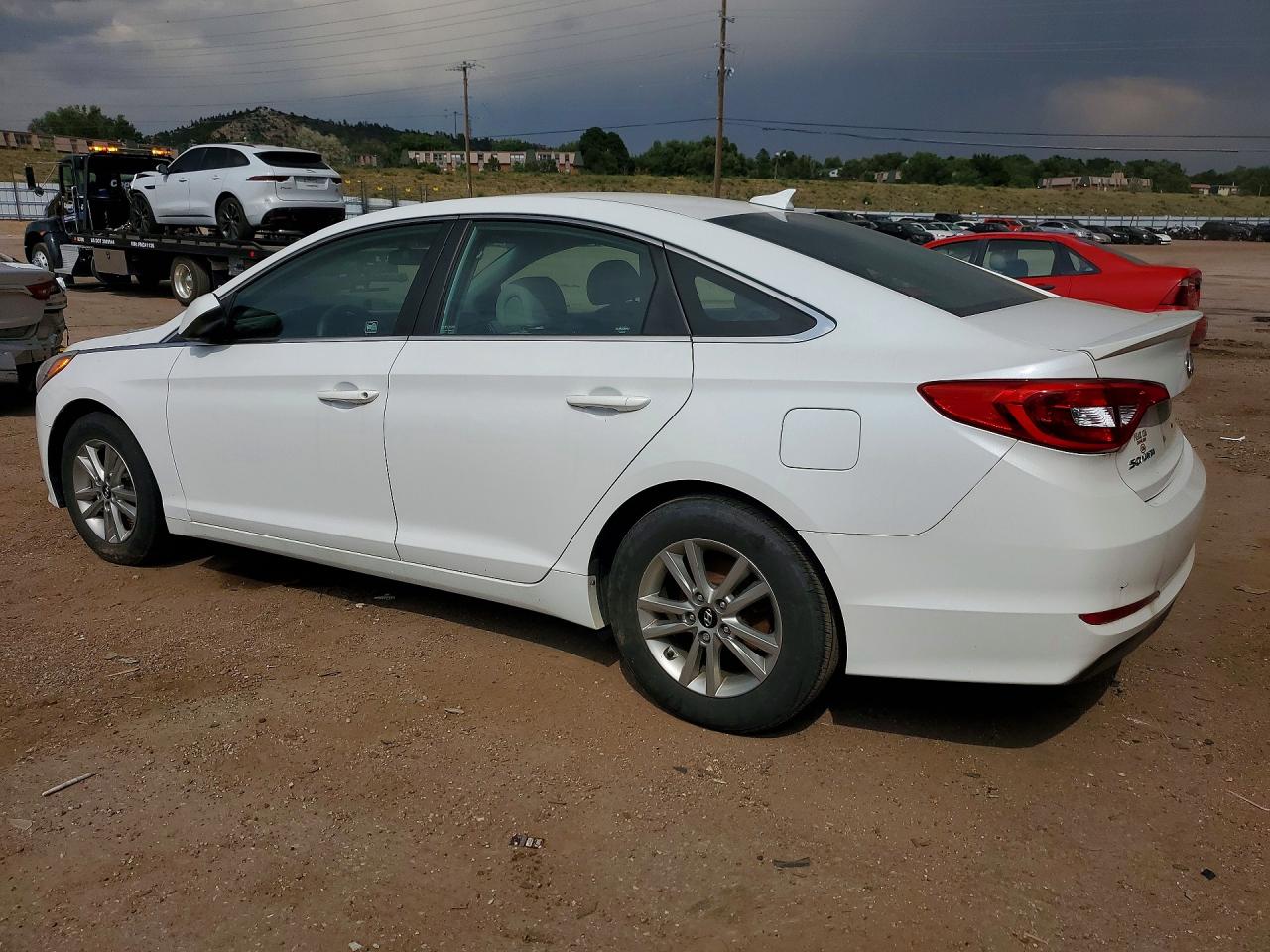 2015 Hyundai Sonata Se White vin: 5NPE24AF7FH020025