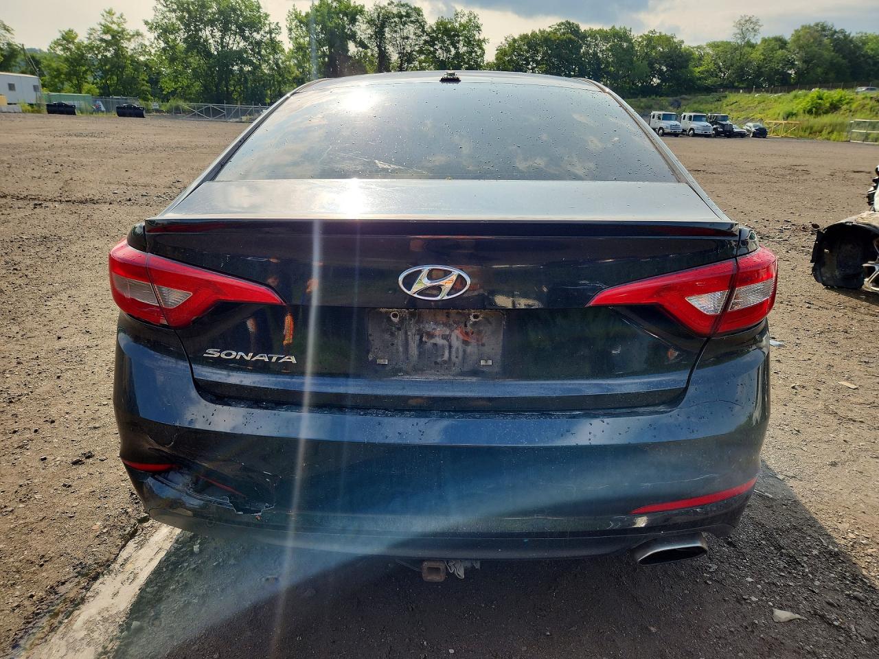 2015 Hyundai Sonata Se Black vin: 5NPE24AF7FH022874