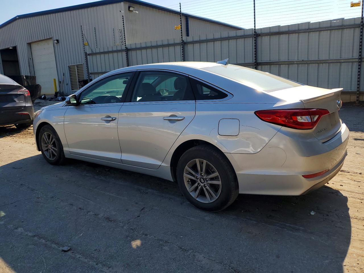 2015 Hyundai Sonata Se Silver vin: 5NPE24AF7FH024396