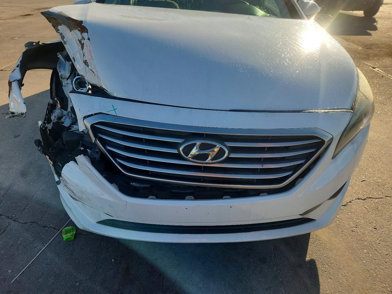 2015 Hyundai Sonata Se White vin: 5NPE24AF7FH033485