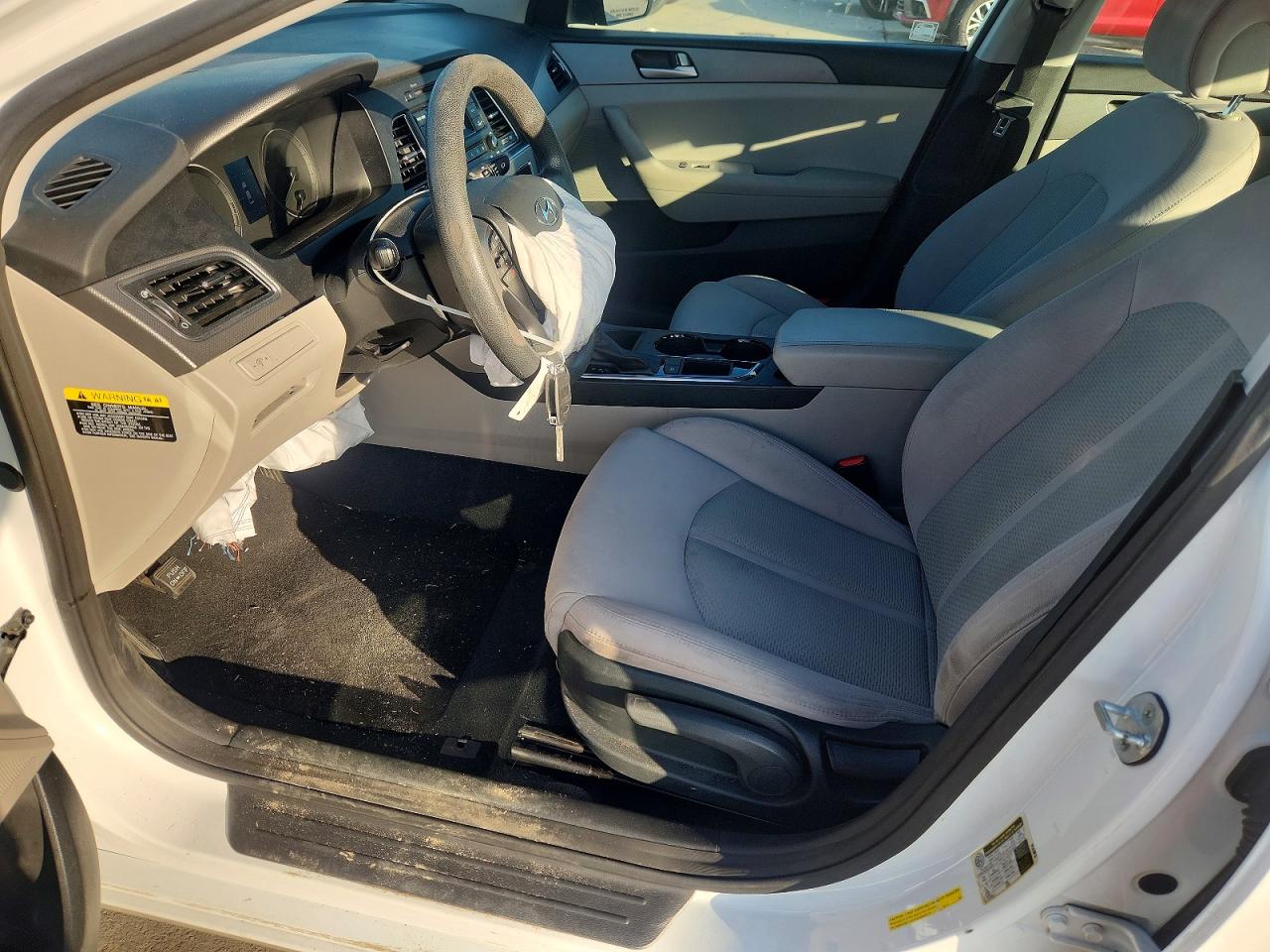 2015 Hyundai Sonata Se White vin: 5NPE24AF7FH033485