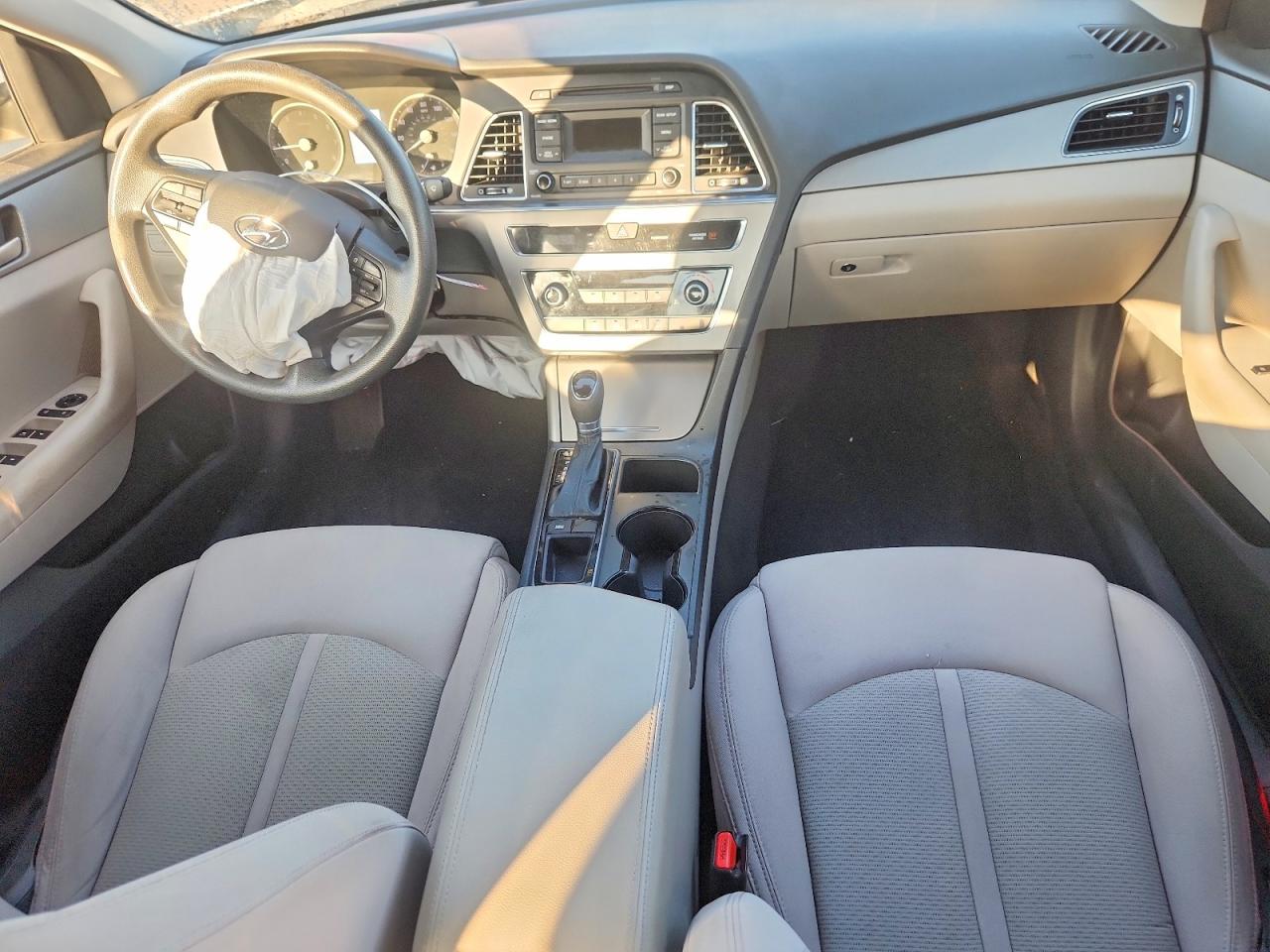 2015 Hyundai Sonata Se White vin: 5NPE24AF7FH033485