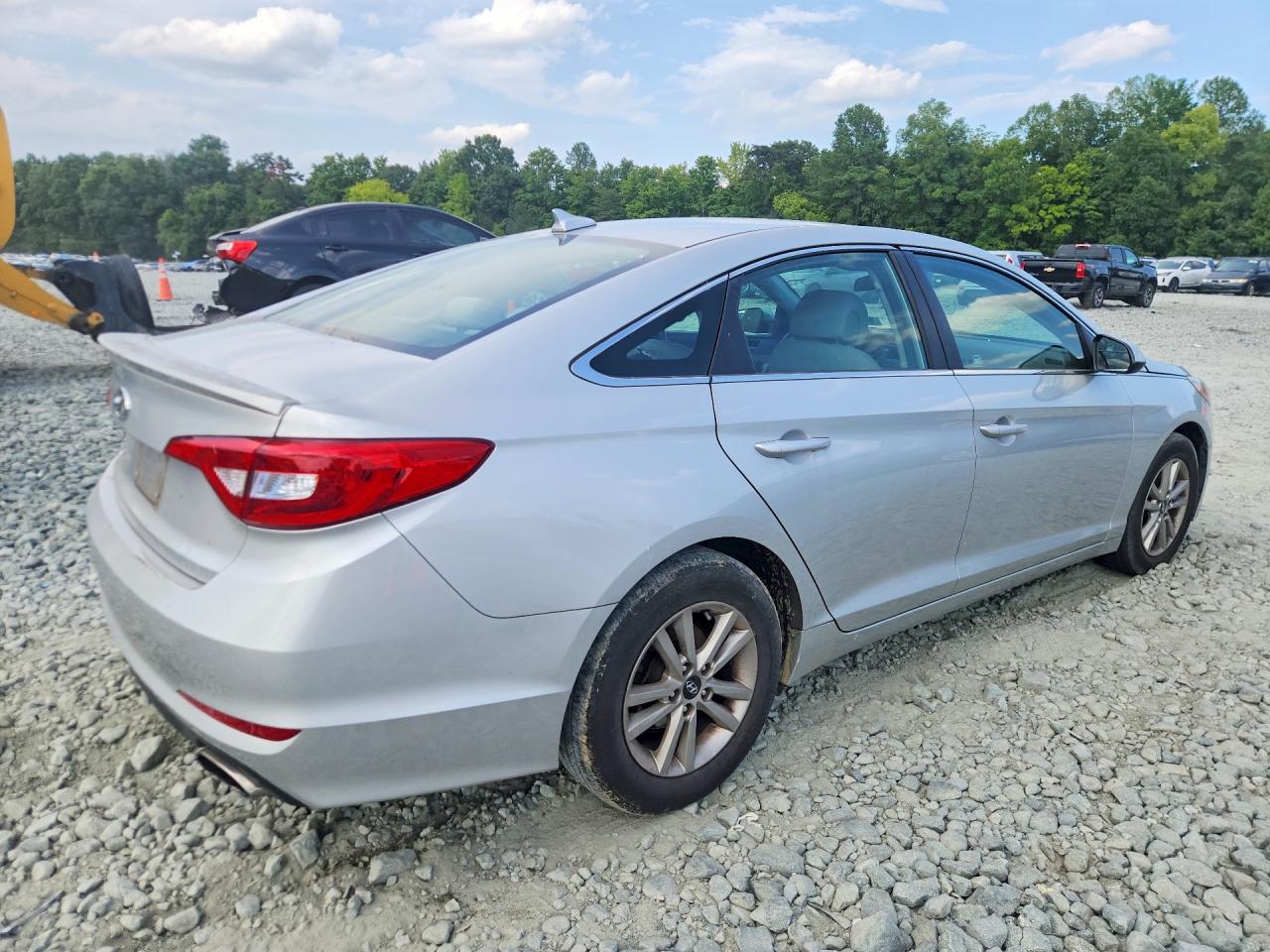 2015 Hyundai Sonata Se Silver vin: 5NPE24AF7FH073095
