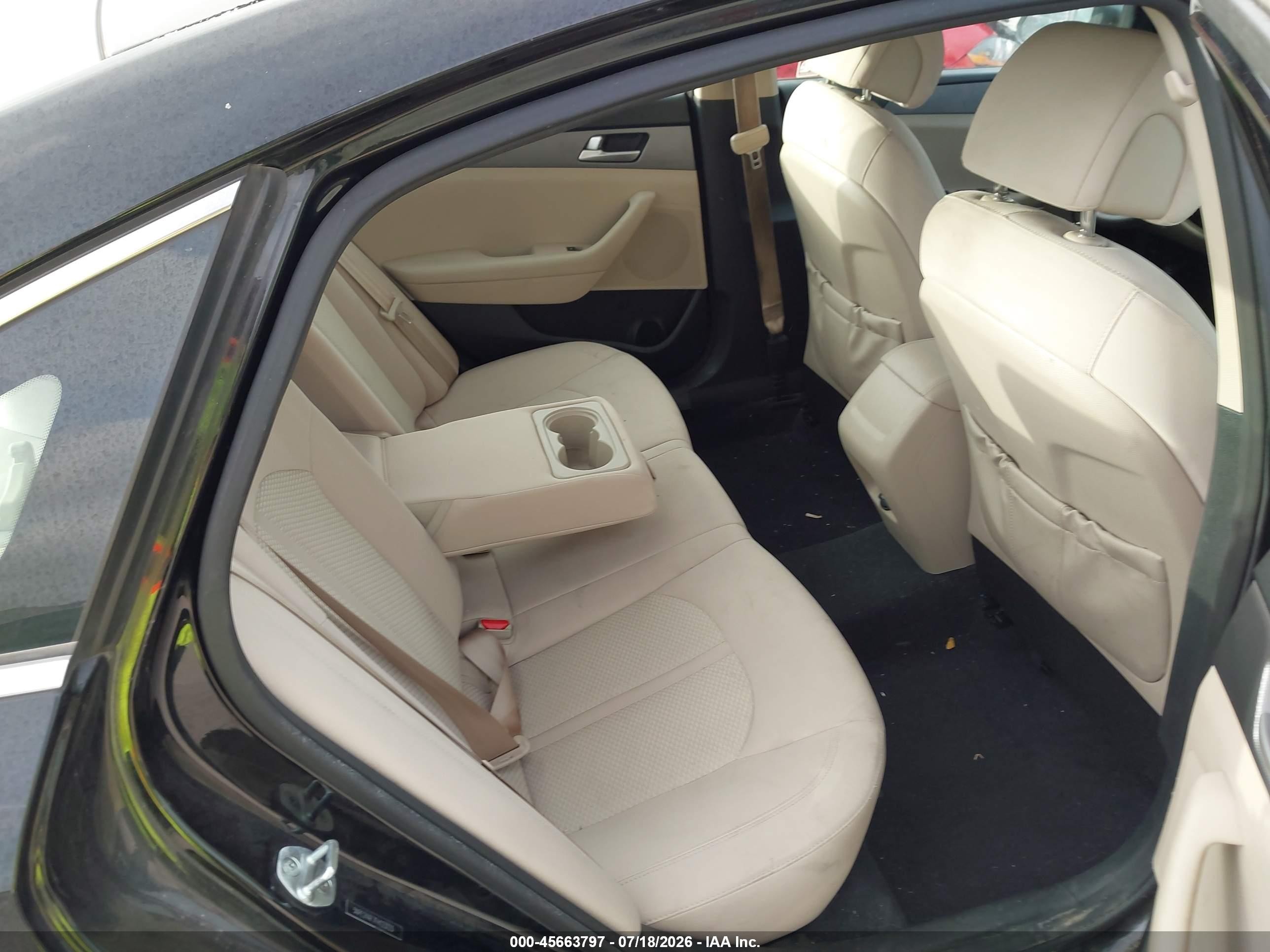 2015 Hyundai Sonata Se Черный vin: 5NPE24AF7FH123123