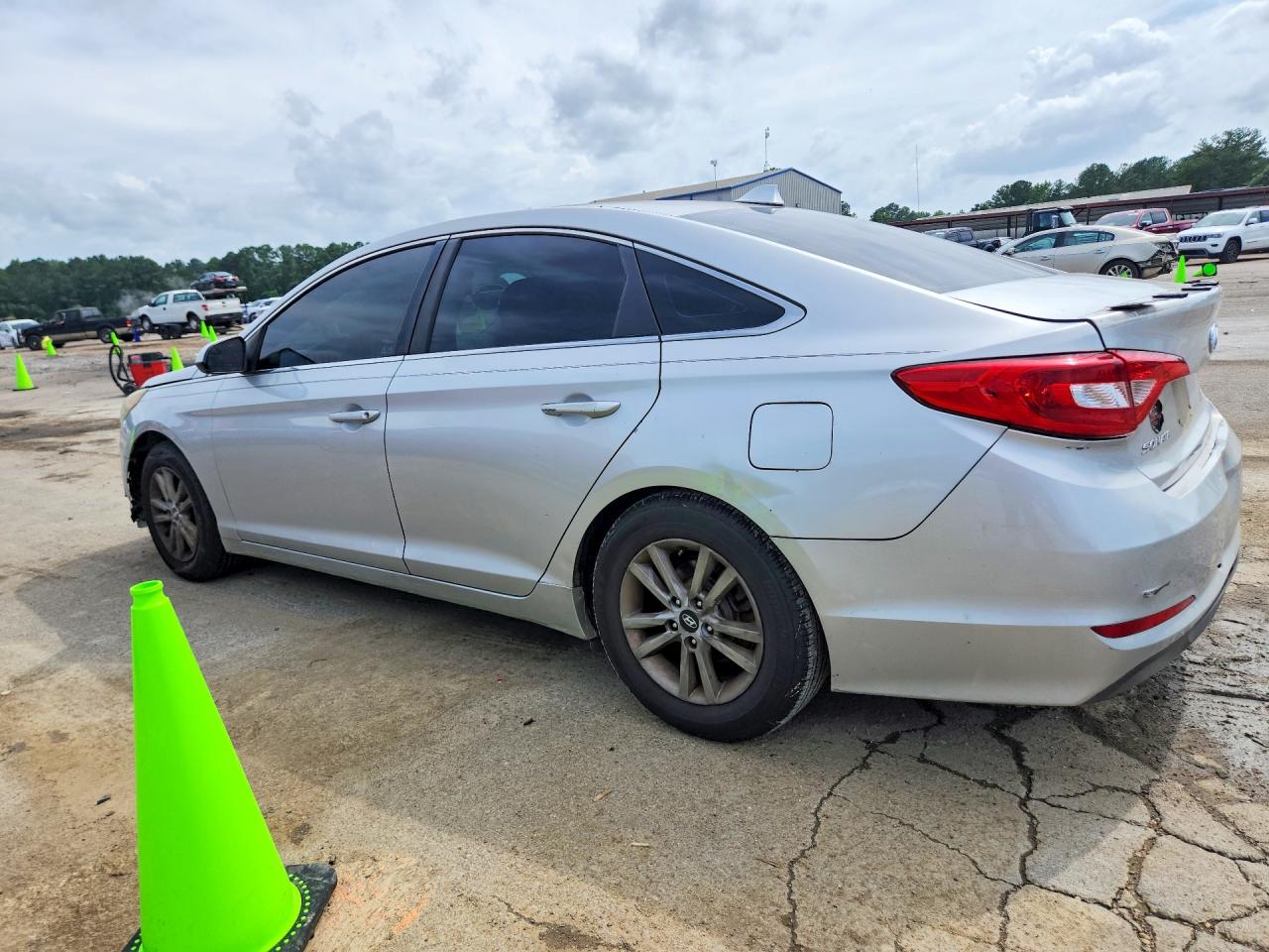 2015 Hyundai Sonata Se Silver vin: 5NPE24AF7FH123381