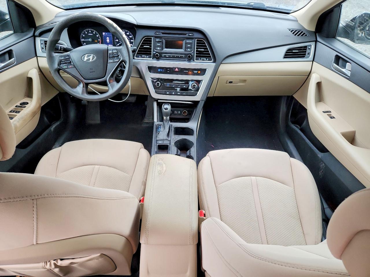 2015 Hyundai Sonata Se Черный vin: 5NPE24AF7FH142691