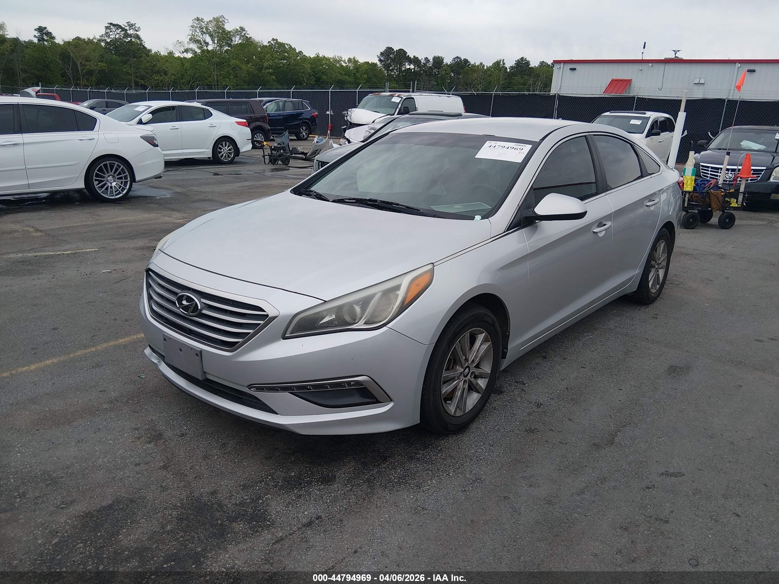 2015 Hyundai Sonata Se Silver vin: 5NPE24AF7FH155036