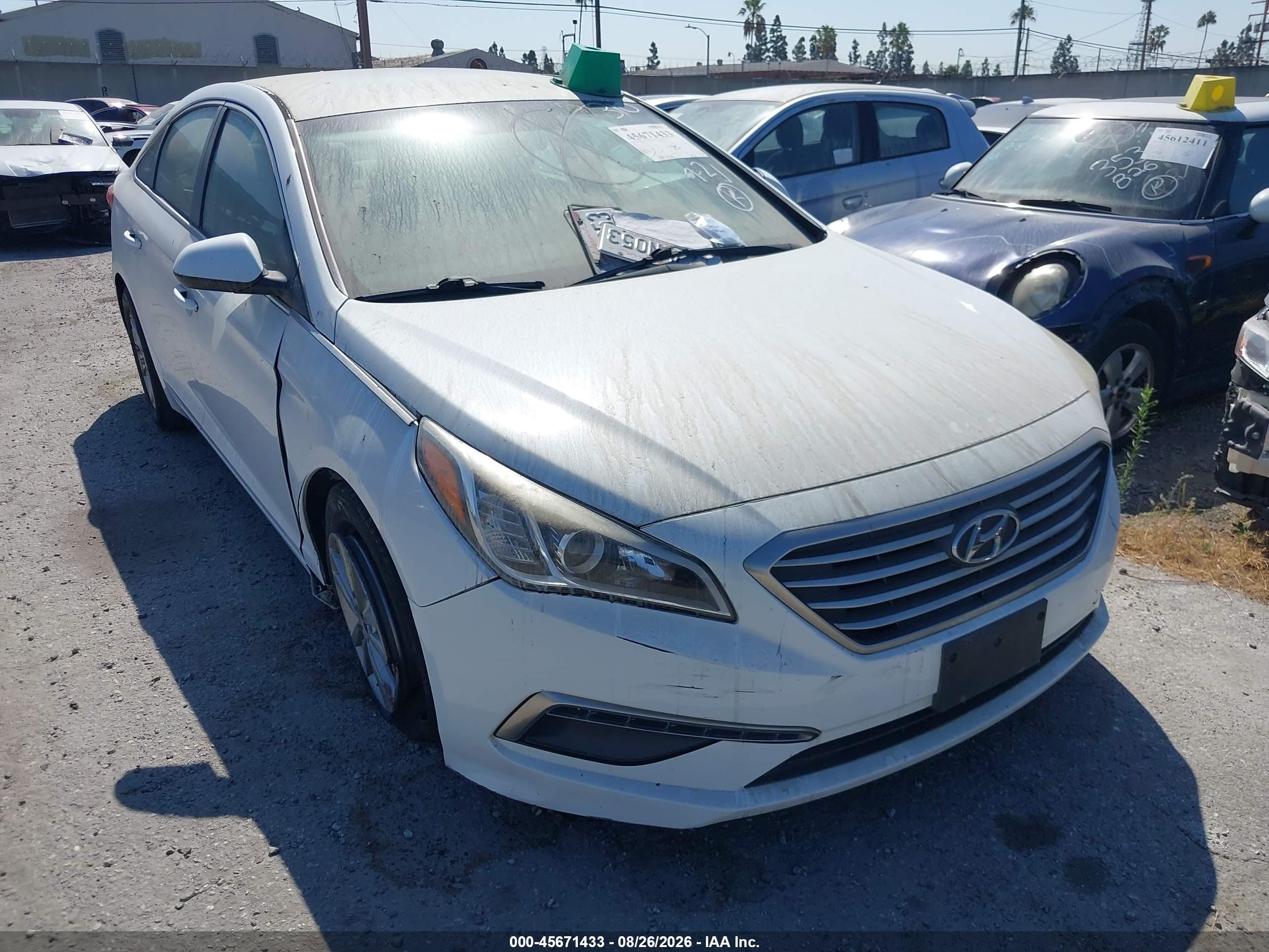2015 Hyundai Sonata Se White vin: 5NPE24AF7FH160348