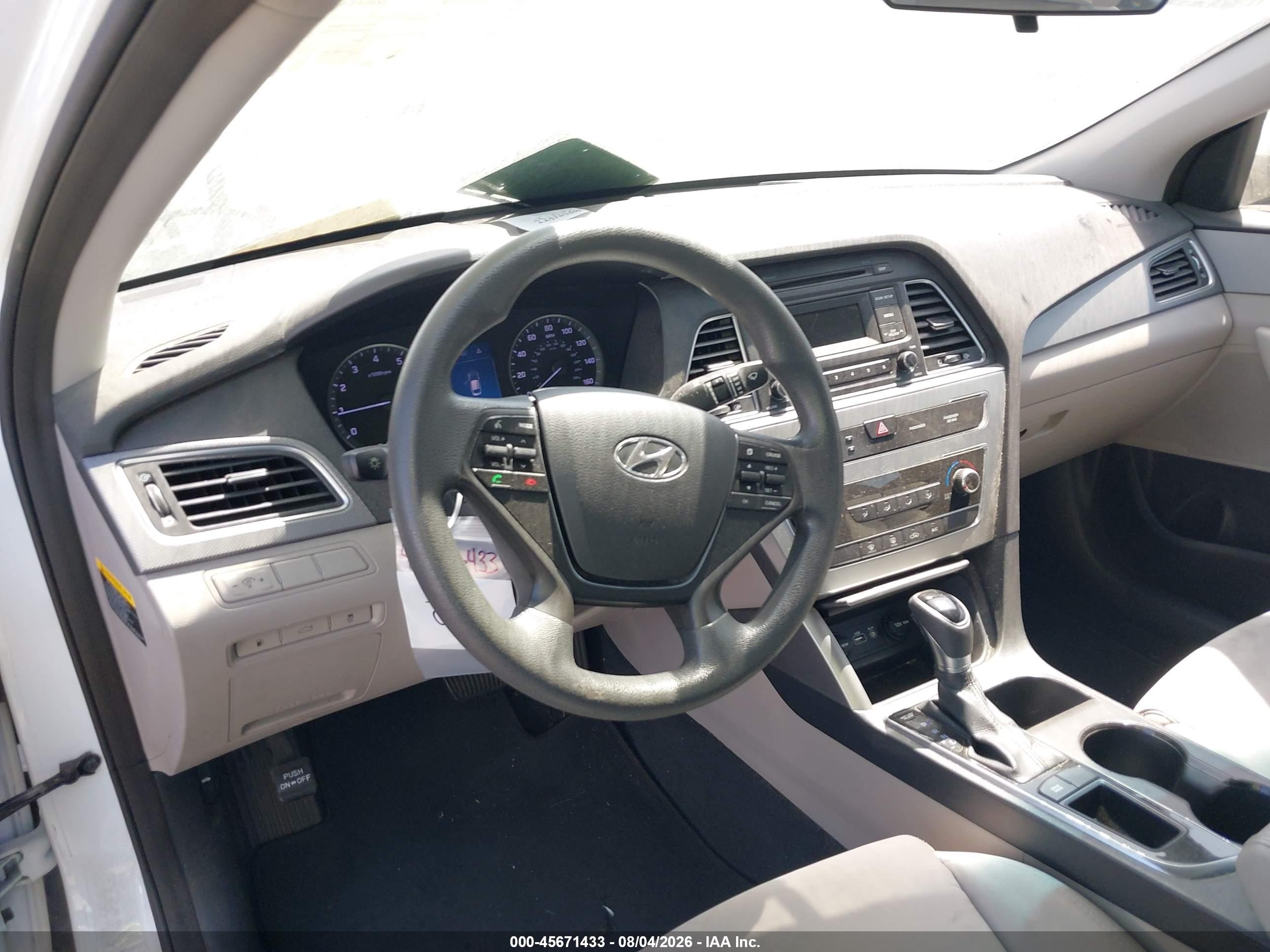 2015 Hyundai Sonata Se White vin: 5NPE24AF7FH160348