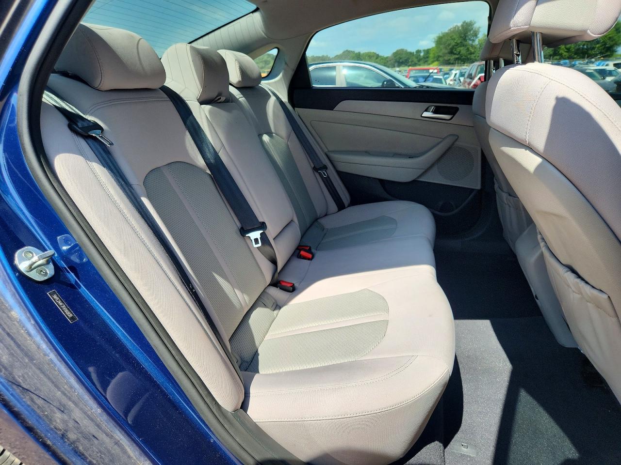 2015 Hyundai Sonata Se Blue vin: 5NPE24AF7FH160835