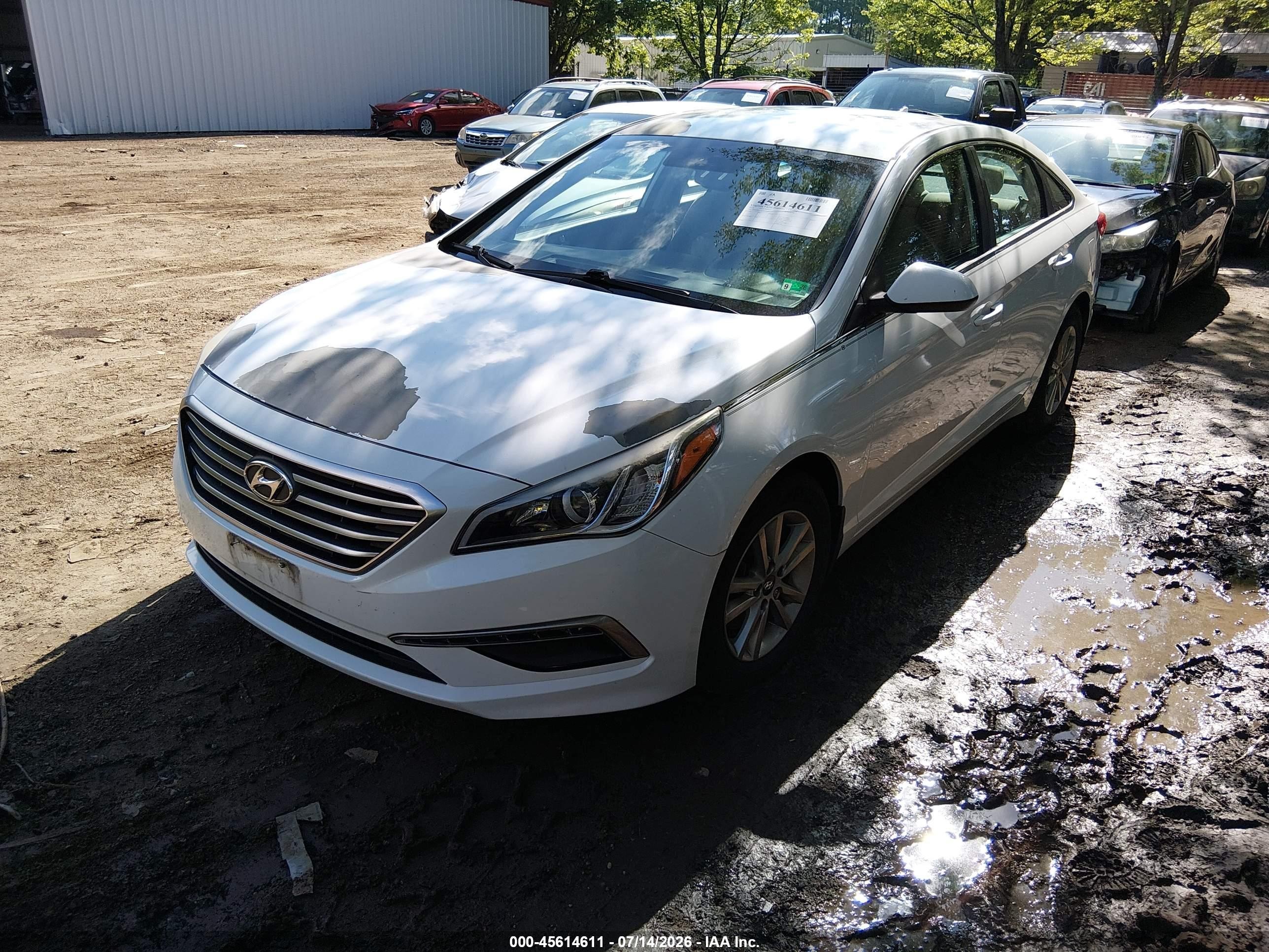 2015 Hyundai Sonata Se Белый vin: 5NPE24AF7FH161628