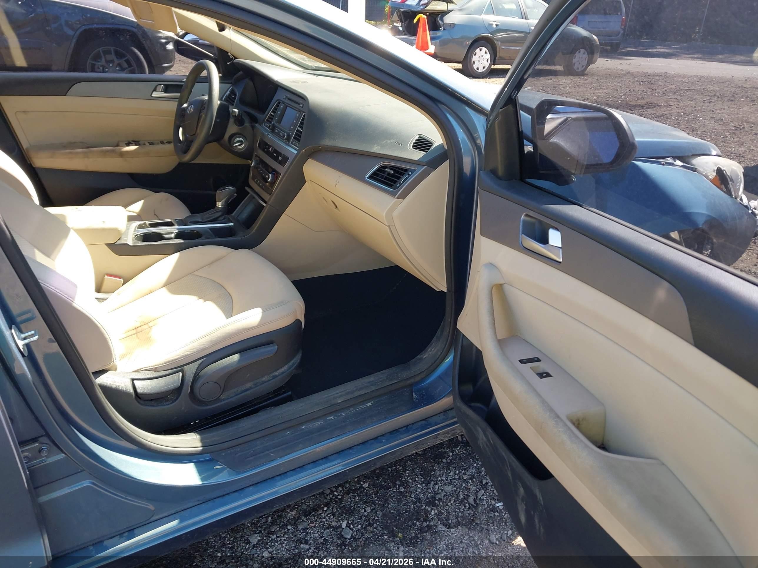 2015 Hyundai Sonata Se Blue vin: 5NPE24AF7FH162830