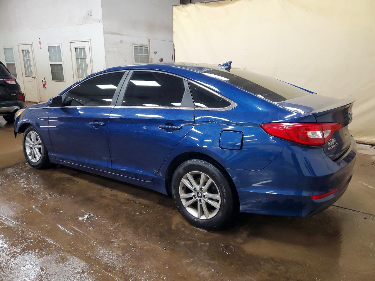 2015 Hyundai Sonata Se Blue vin: 5NPE24AF7FH166022