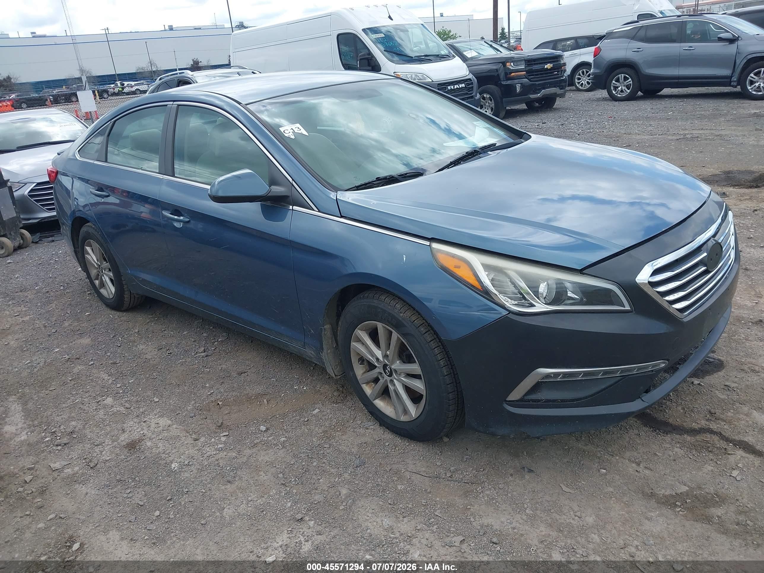 2015 Hyundai Sonata Se Blue vin: 5NPE24AF7FH173987