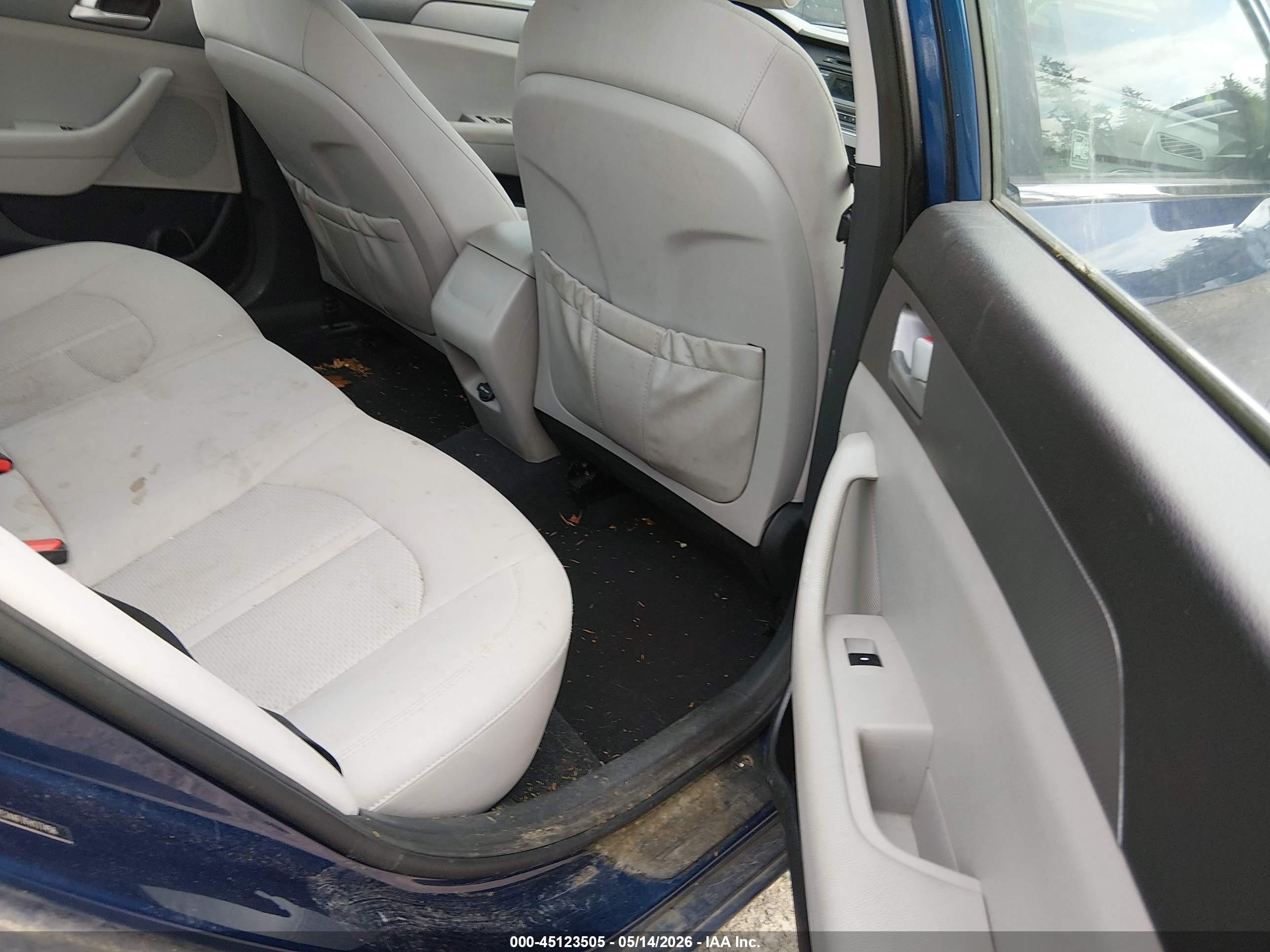 2015 Hyundai Sonata Se Blue vin: 5NPE24AF7FH177456