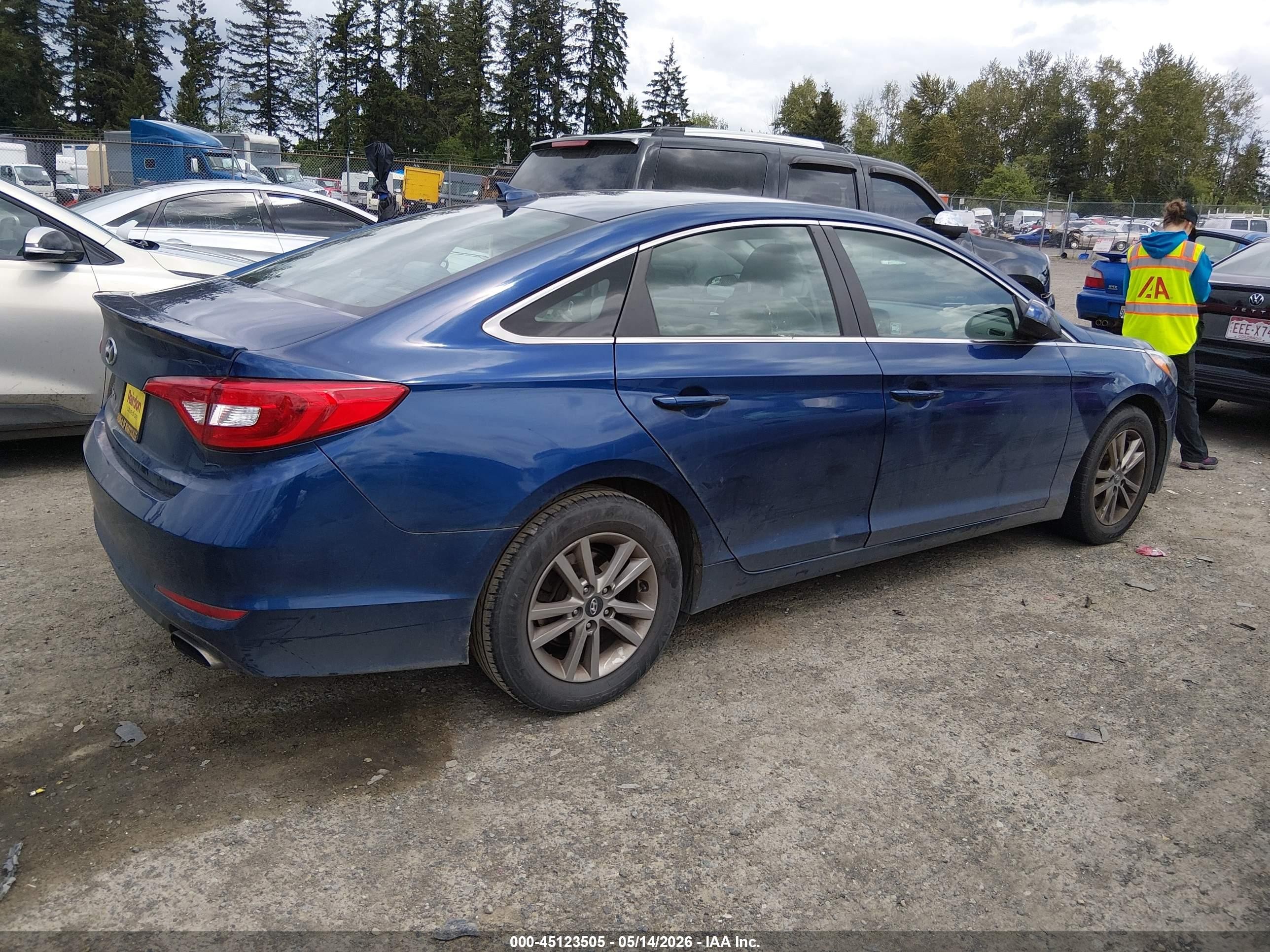 2015 Hyundai Sonata Se Blue vin: 5NPE24AF7FH177456