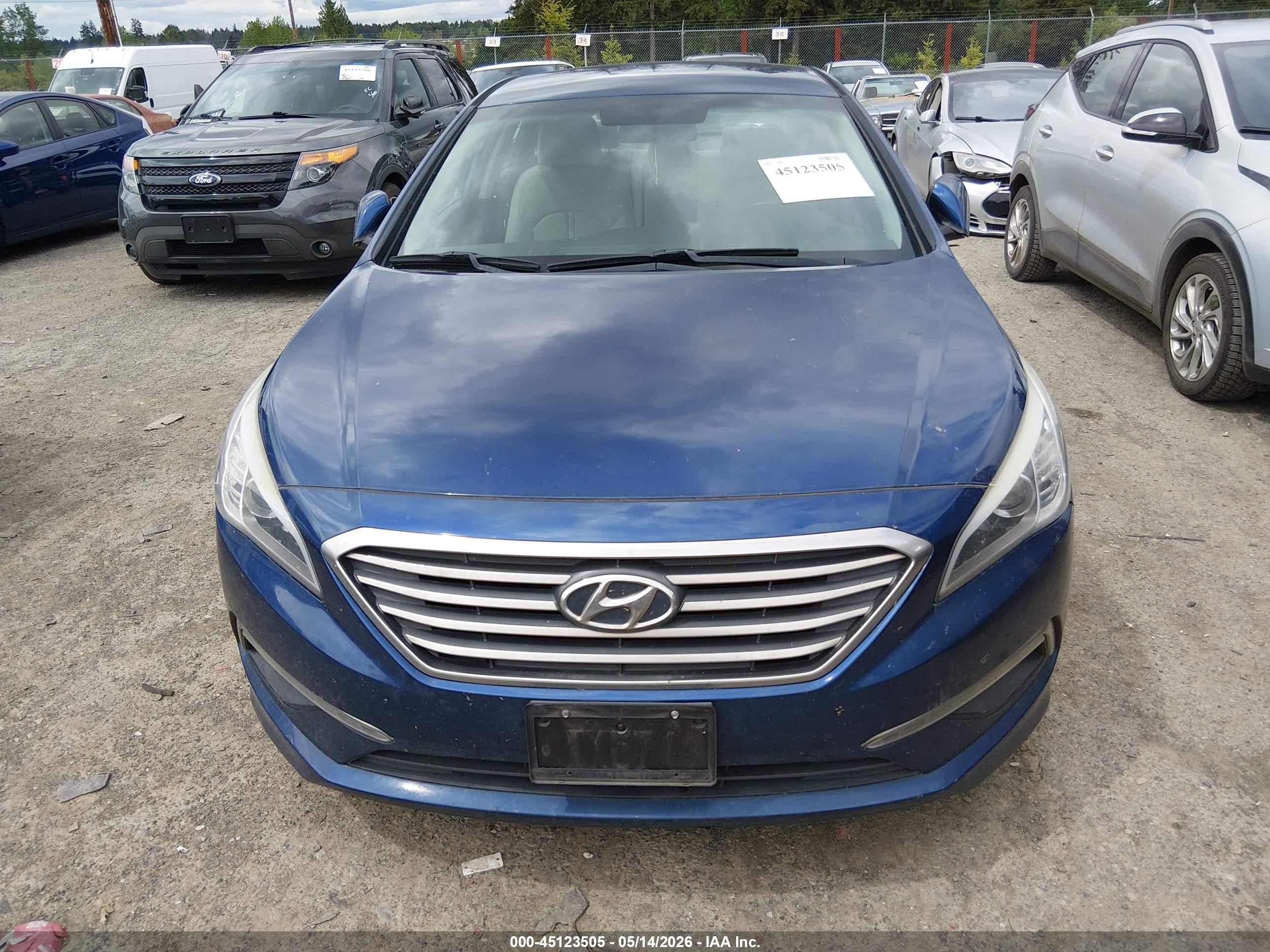 2015 Hyundai Sonata Se Blue vin: 5NPE24AF7FH177456