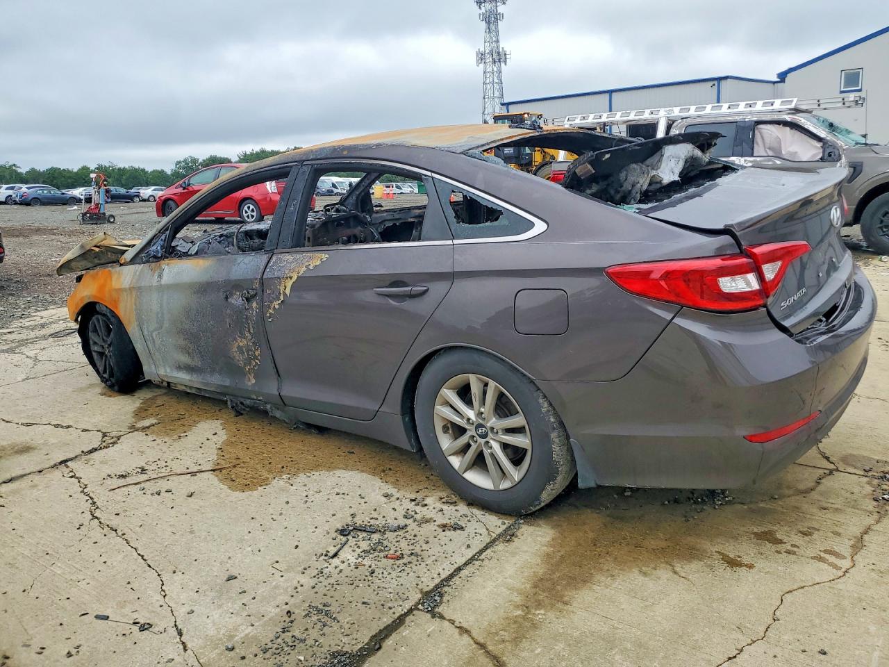 2015 Hyundai Sonata Se Brown vin: 5NPE24AF7FH184536